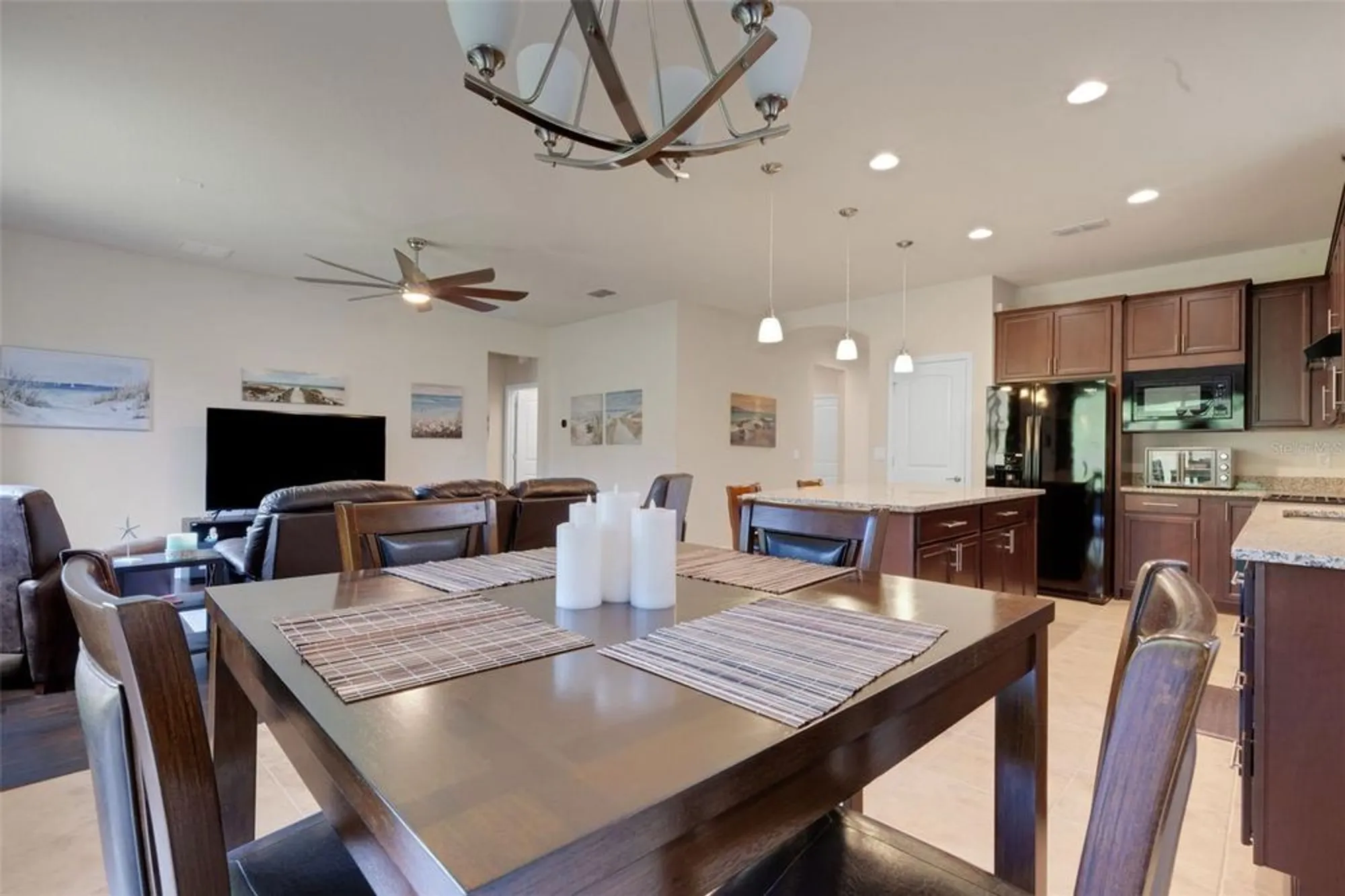 Property Slideshow image 17 of 58 | 333 almansa st, Davenport, FL, 33837