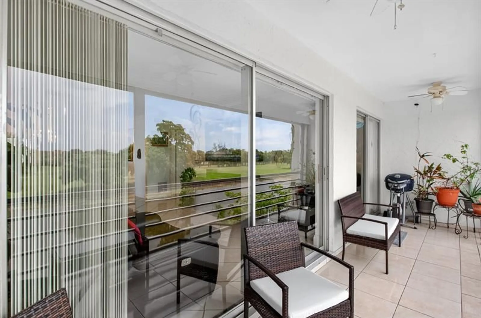 Property Slideshow image 19 of 42 | 3551 inverrary dr apt 312, Lauderhill, FL, 33319