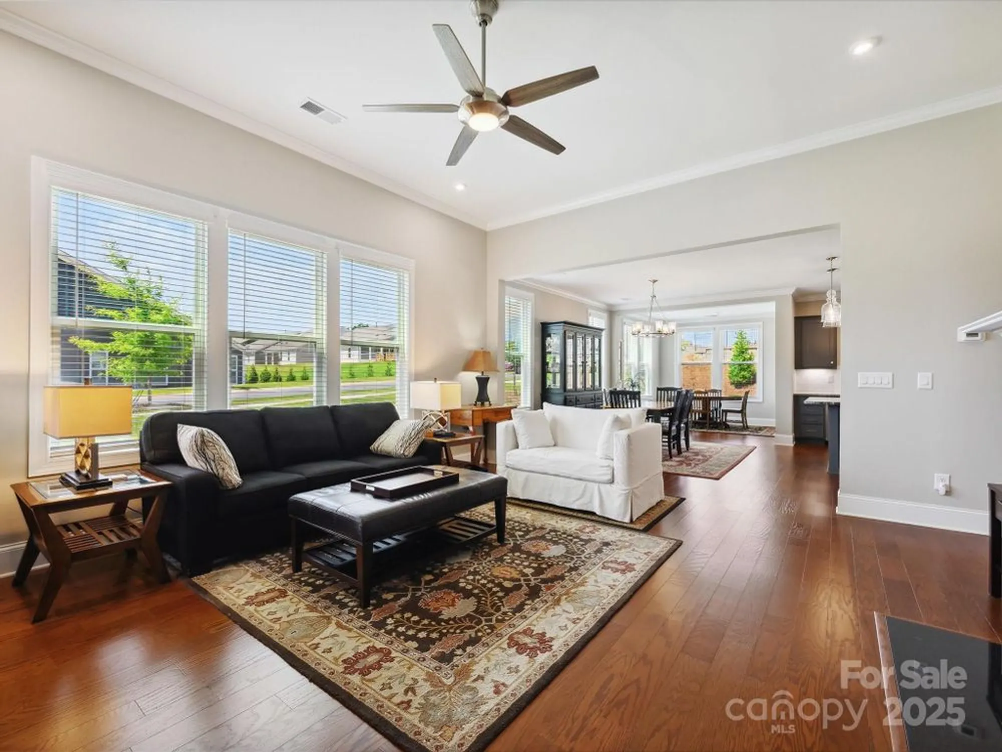 Property Slideshow image 7 of 34 | 10305 superb ln, Charlotte, NC, 28215