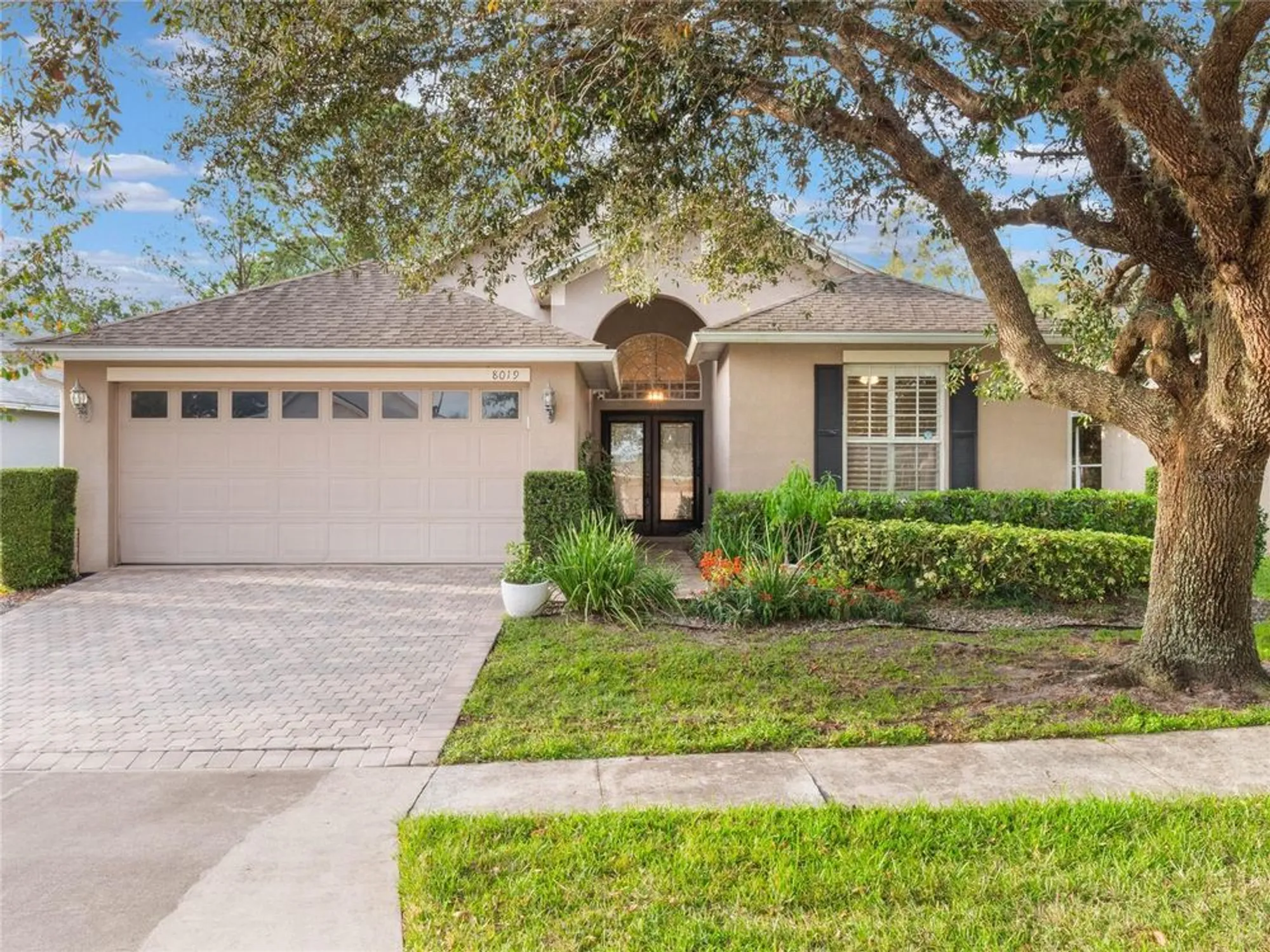 Property Slideshow image 1 of 46 | 8019 arcadian ct, Mount Dora, FL, 32757