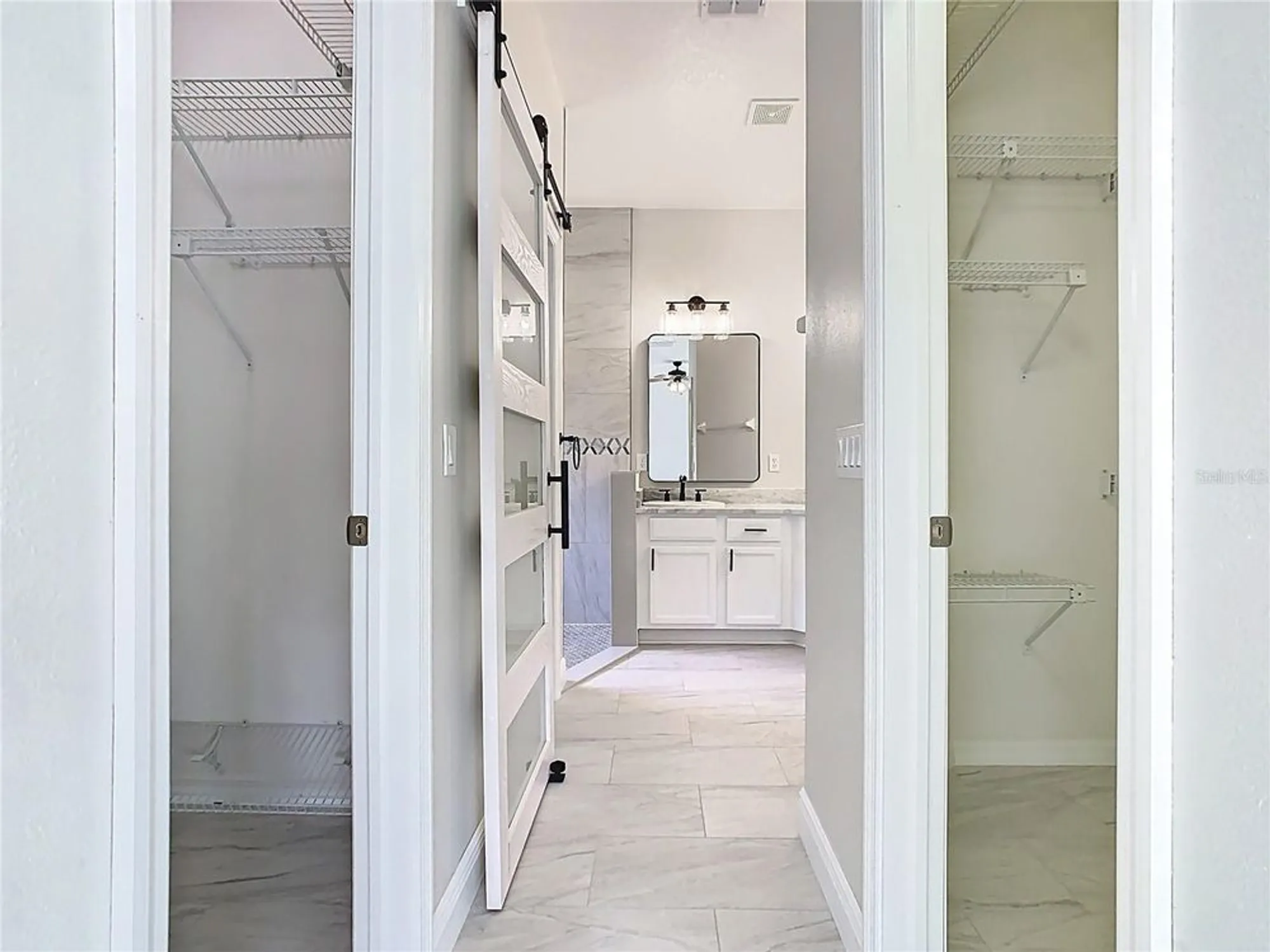 Property Slideshow image 27 of 81 | 531 barcelona dr, Poinciana, FL, 34759