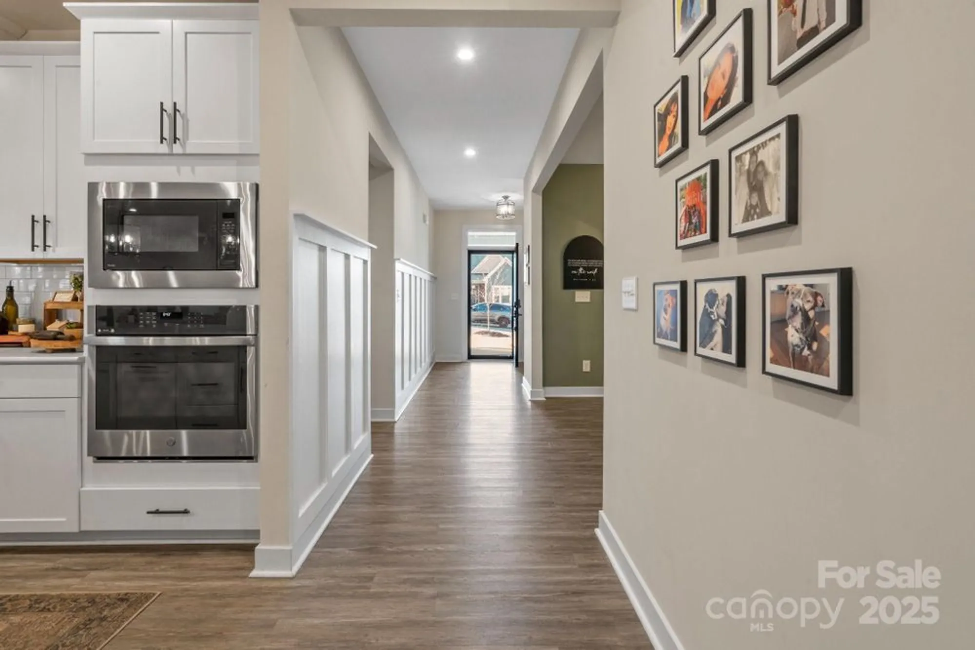 Property Slideshow image 5 of 47 | 5066 summer surprise ln, Charlotte, NC, 28215