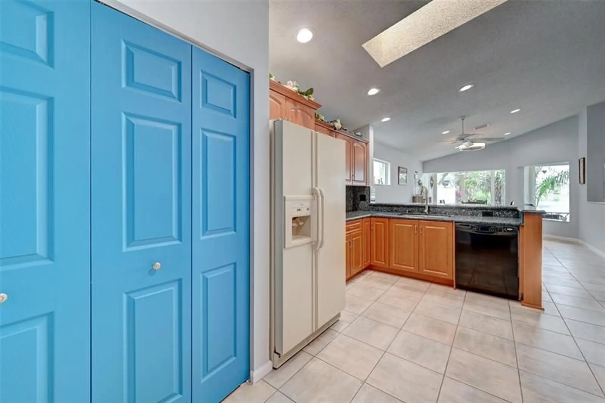 Property Slideshow image 14 of 60 | 7891 waterfall ter, Boynton Beach, FL, 33437