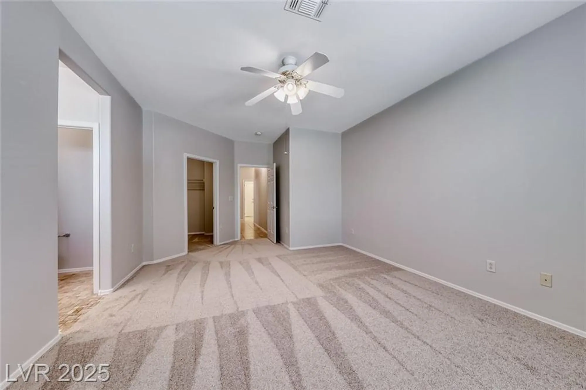 Property Slideshow image 22 of 50 | 2343 schaeffer hills dr, Henderson, NV, 89052