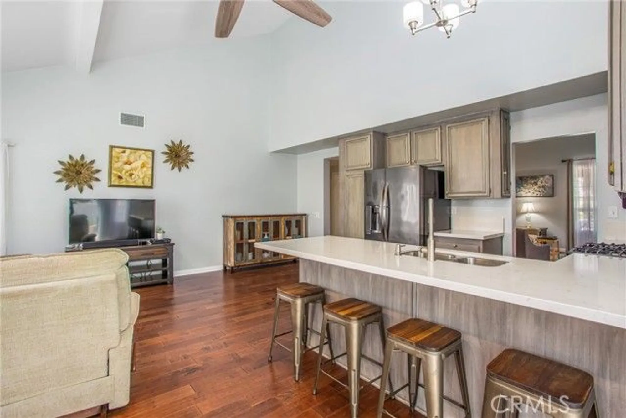 Property Slideshow image 16 of 43 | 518 s seminole cir, Banning, CA, 92220