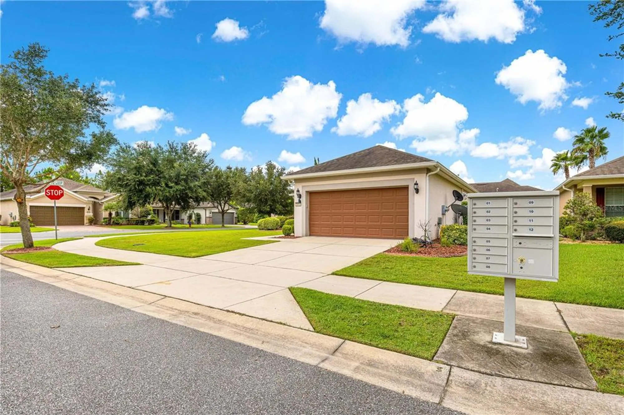 Property Slideshow image 5 of 58 | 9090 sw 73rd ln, Ocala, FL, 34481