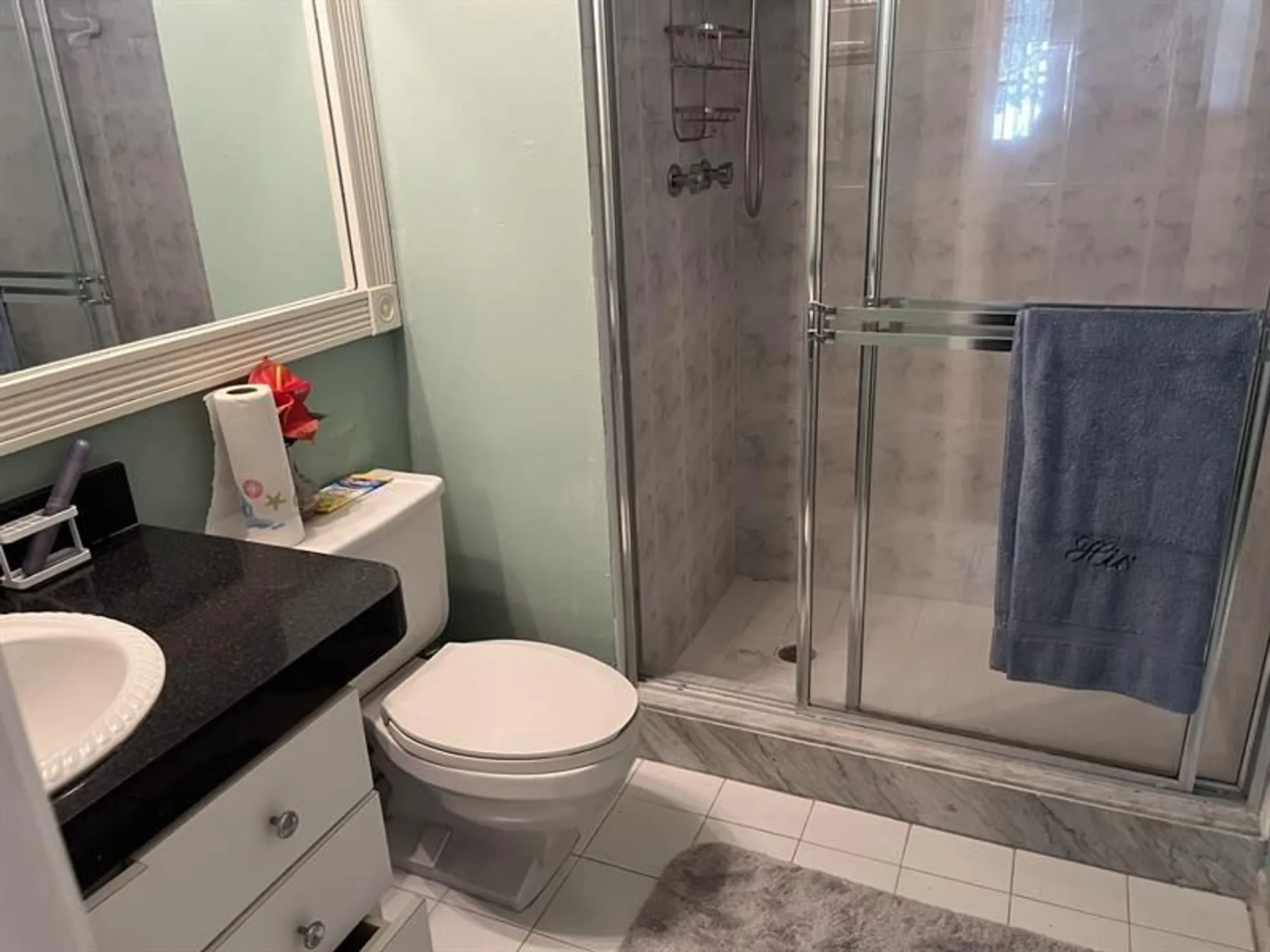 Property Slideshow image 11 of 31 | 9800 n hollybrook lake dr 202, Pembroke Pines, FL, 33025
