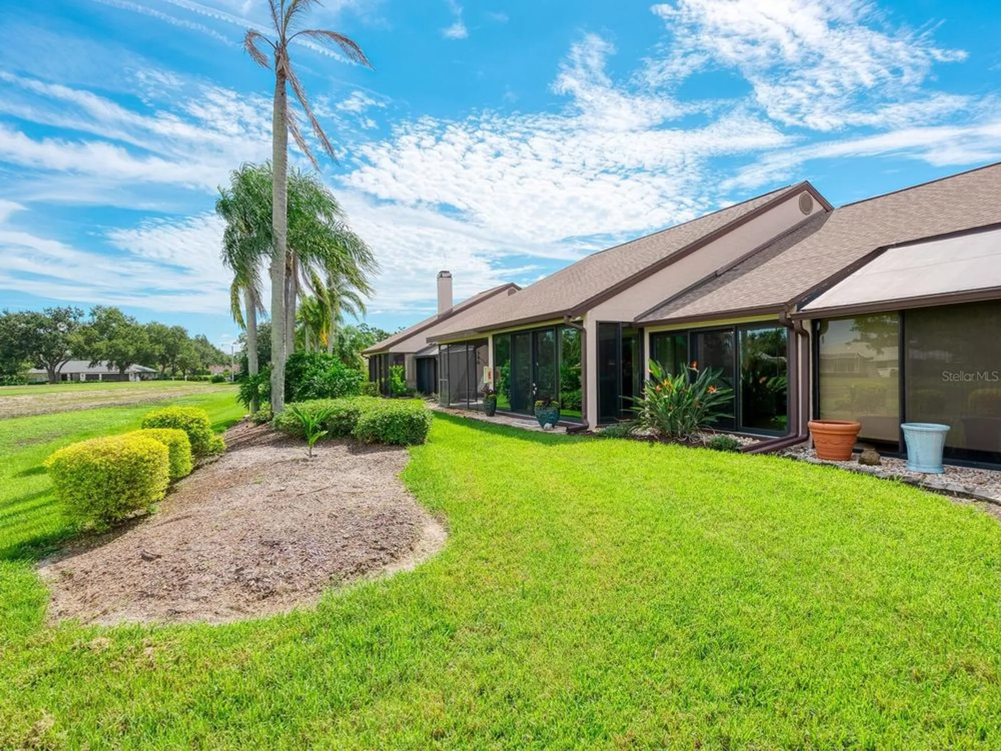 Property Slideshow image 31 of 73 | 6103 clubside dr # 6103, Sarasota, FL, 34243