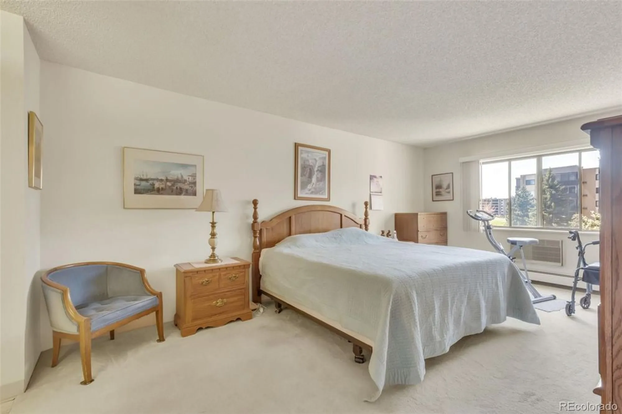 Property Slideshow image 14 of 45 | 14102 e linvale pl 405, Aurora, CO, 80014