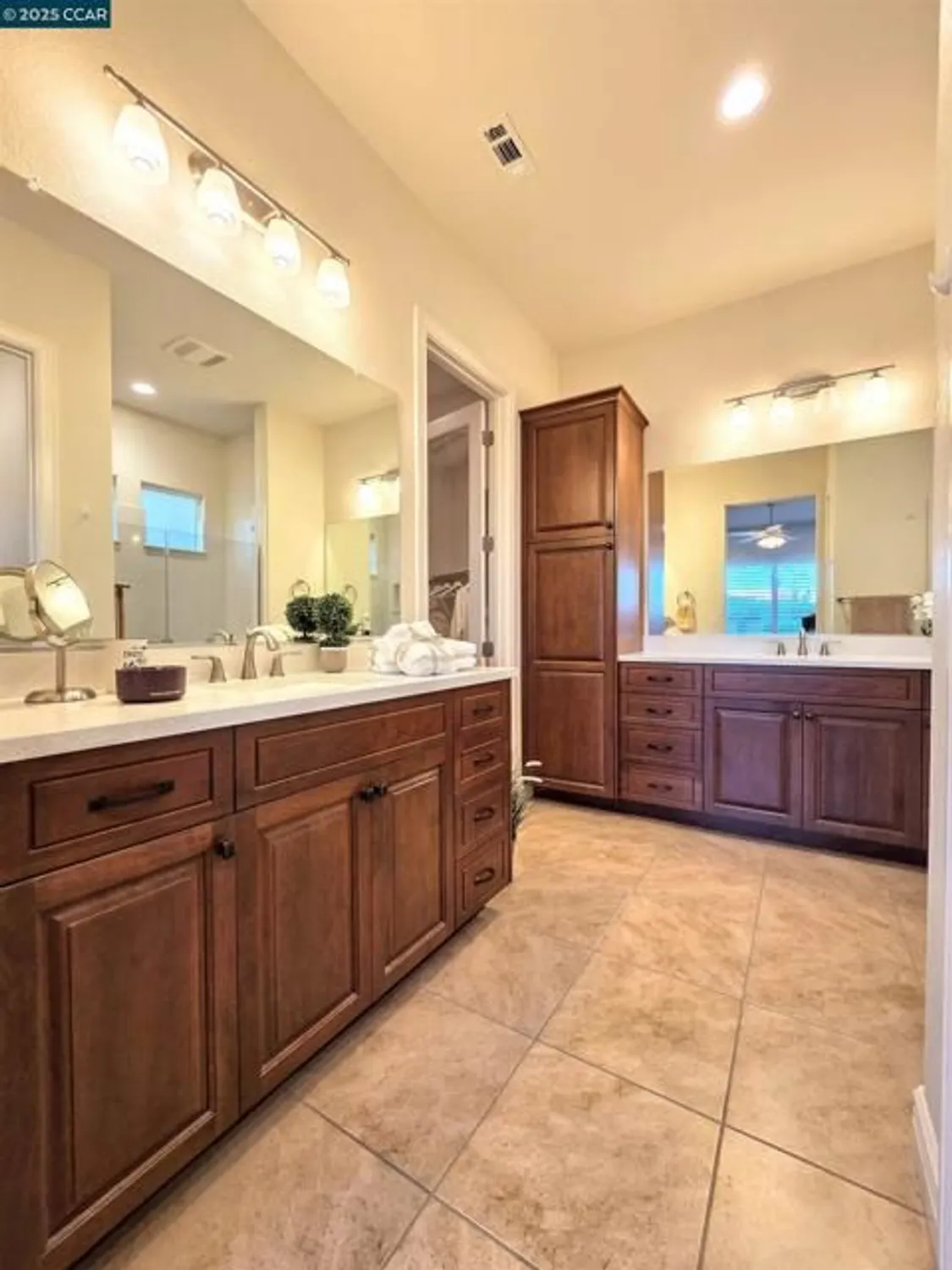 Property Slideshow image 19 of 33 | 1735 veneto ln, Brentwood, CA, 94513