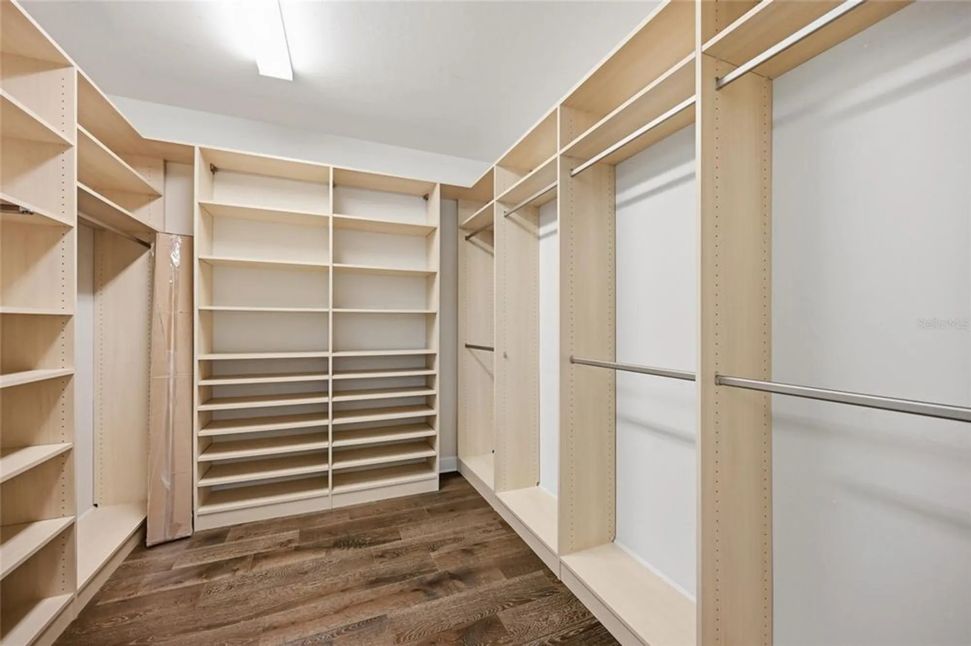 Property Slideshow image 32 of 94 | 16741 ellsworth ave, Bradenton, FL, 34202