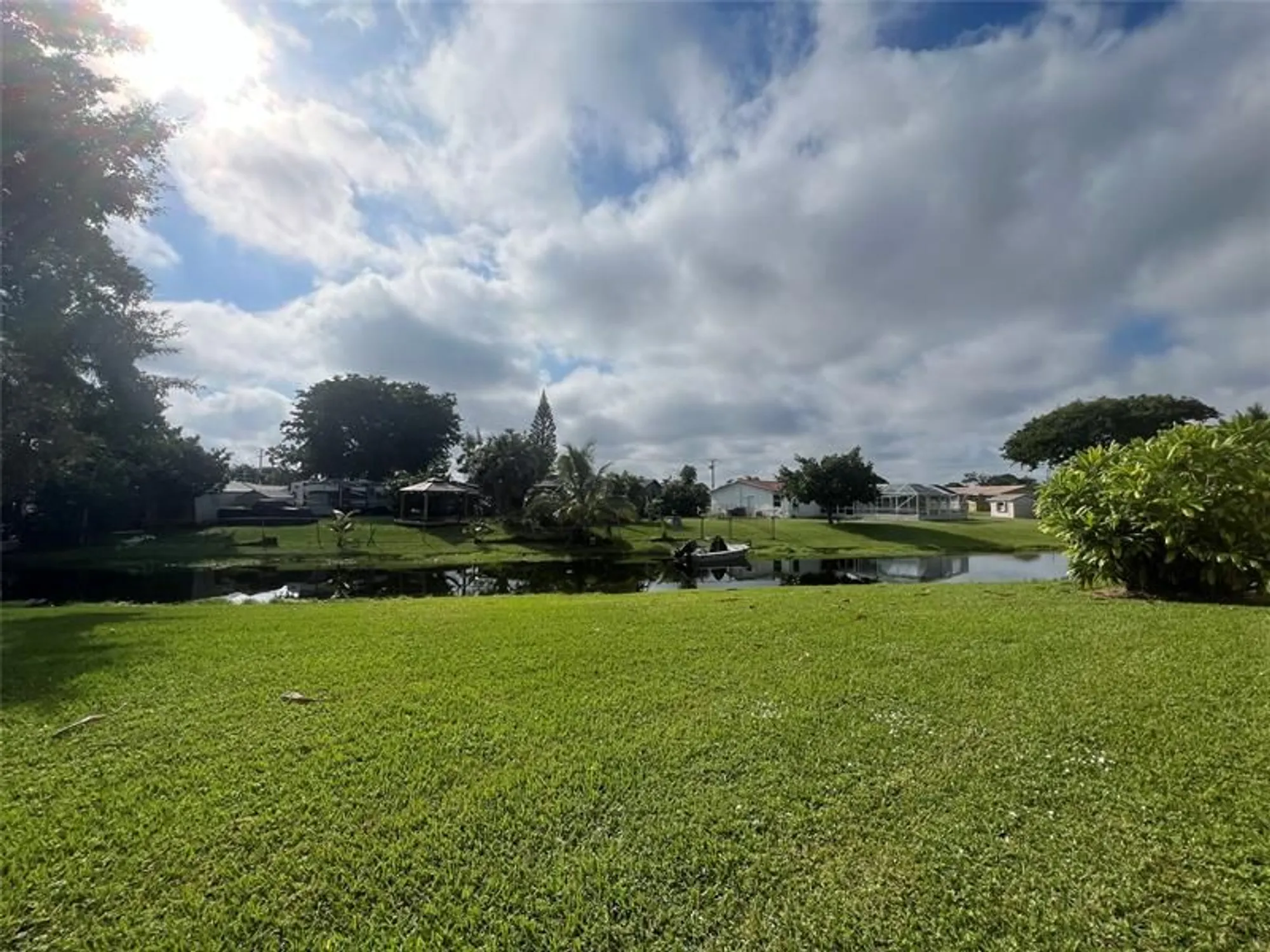 Property Slideshow image 2 of 35 | 6670 royal palm blvd 106k, Margate, FL, 33063