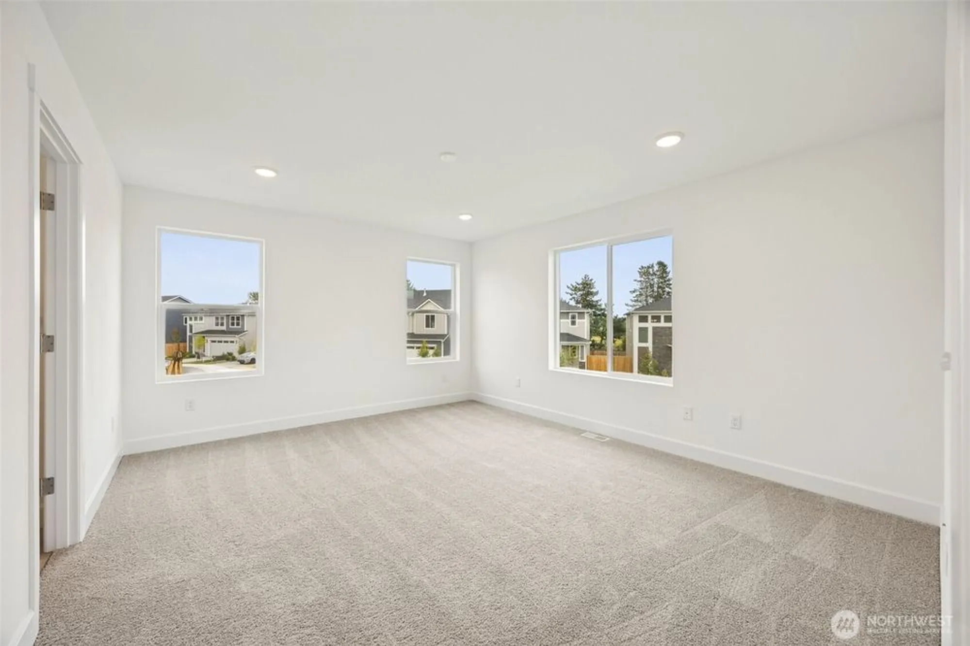 Property Slideshow image 15 of 22 | 11 mccartney peak # 78, Port Ludlow, WA, 98365