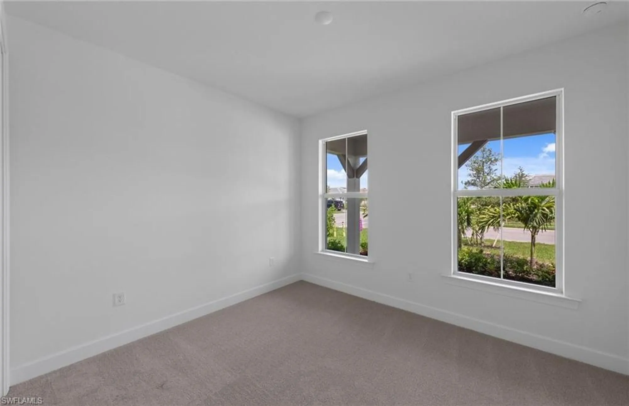 Property Slideshow image 20 of 46 | 17304 green buttonwood way, North Fort Myers, FL, 33917