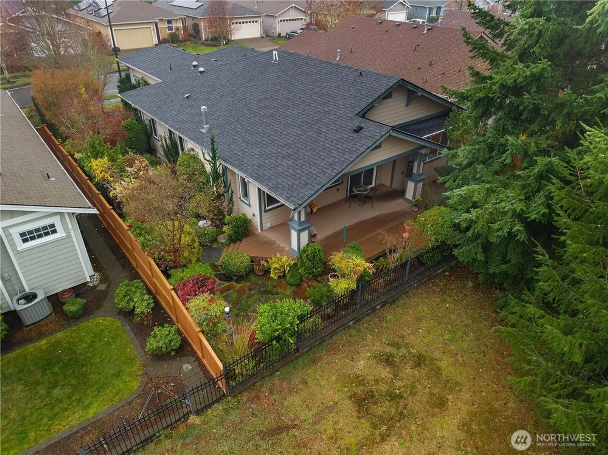 Property Slideshow image 16 of 40 | 8327 vashon dr, Lacey, WA, 98516