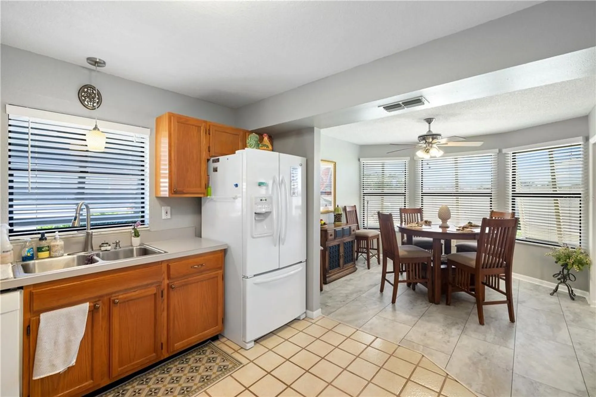 Property Slideshow image 28 of 48 | 428 cypress forest dr, Englewood, FL, 34223