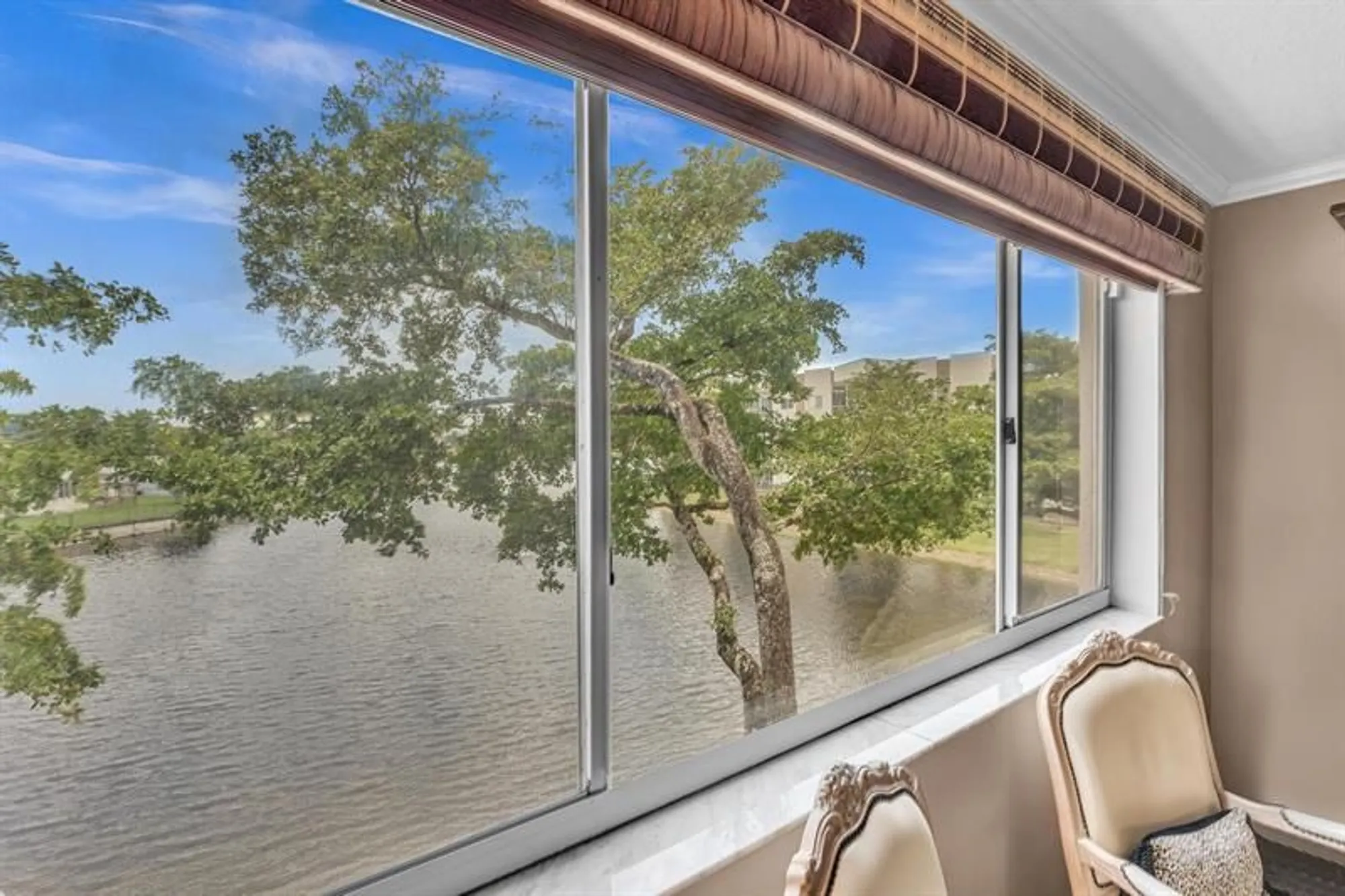 Property Slideshow image 37 of 75 | 9587 weldon cir b311, Tamarac, FL, 33321