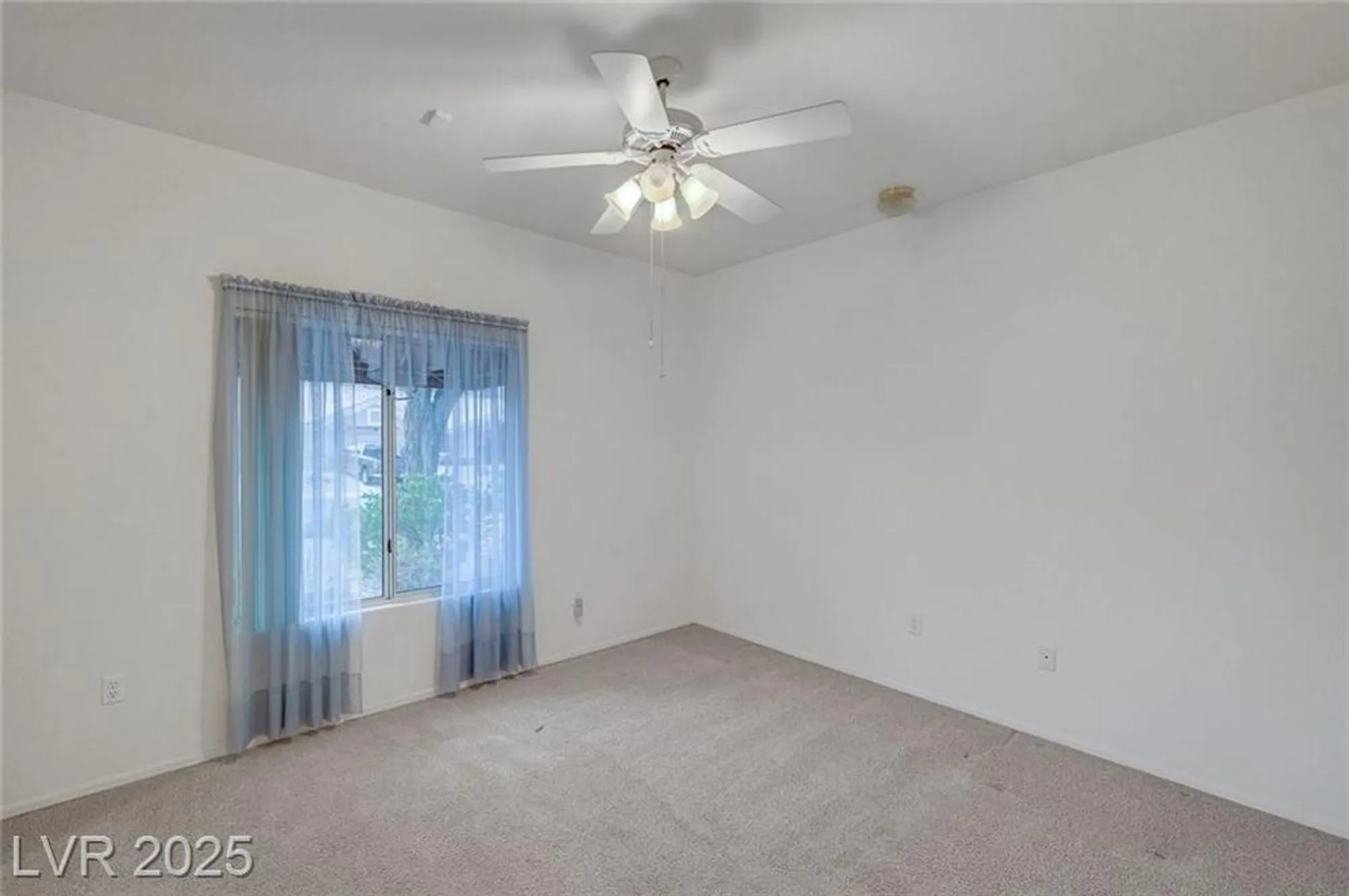 Property Slideshow image 24 of 51 | 3020 ripon dr, Las Vegas, NV, 89134