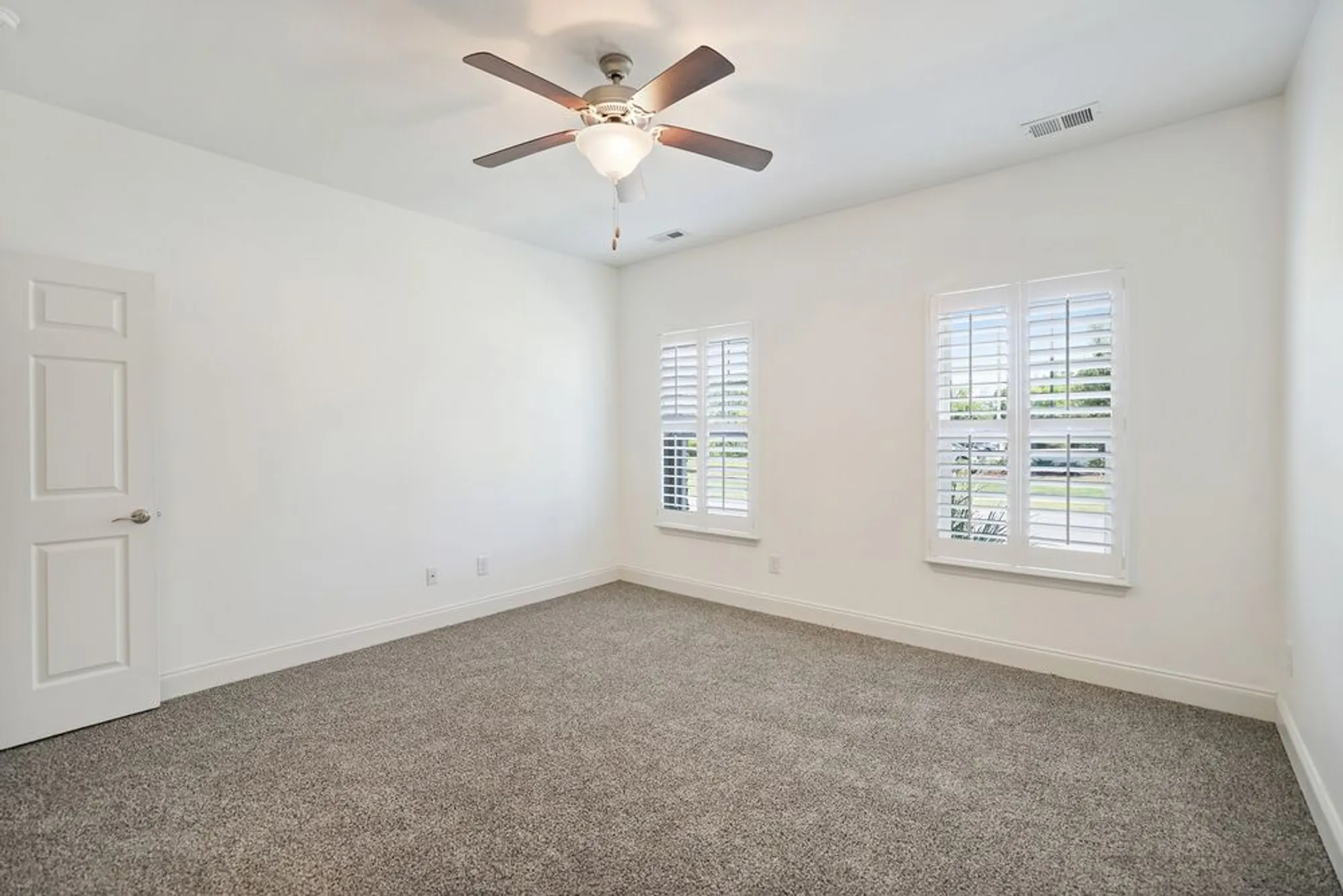 Property Slideshow image 34 of 45 | 304 thesing ct pvt, Nolensville, TN, 37135