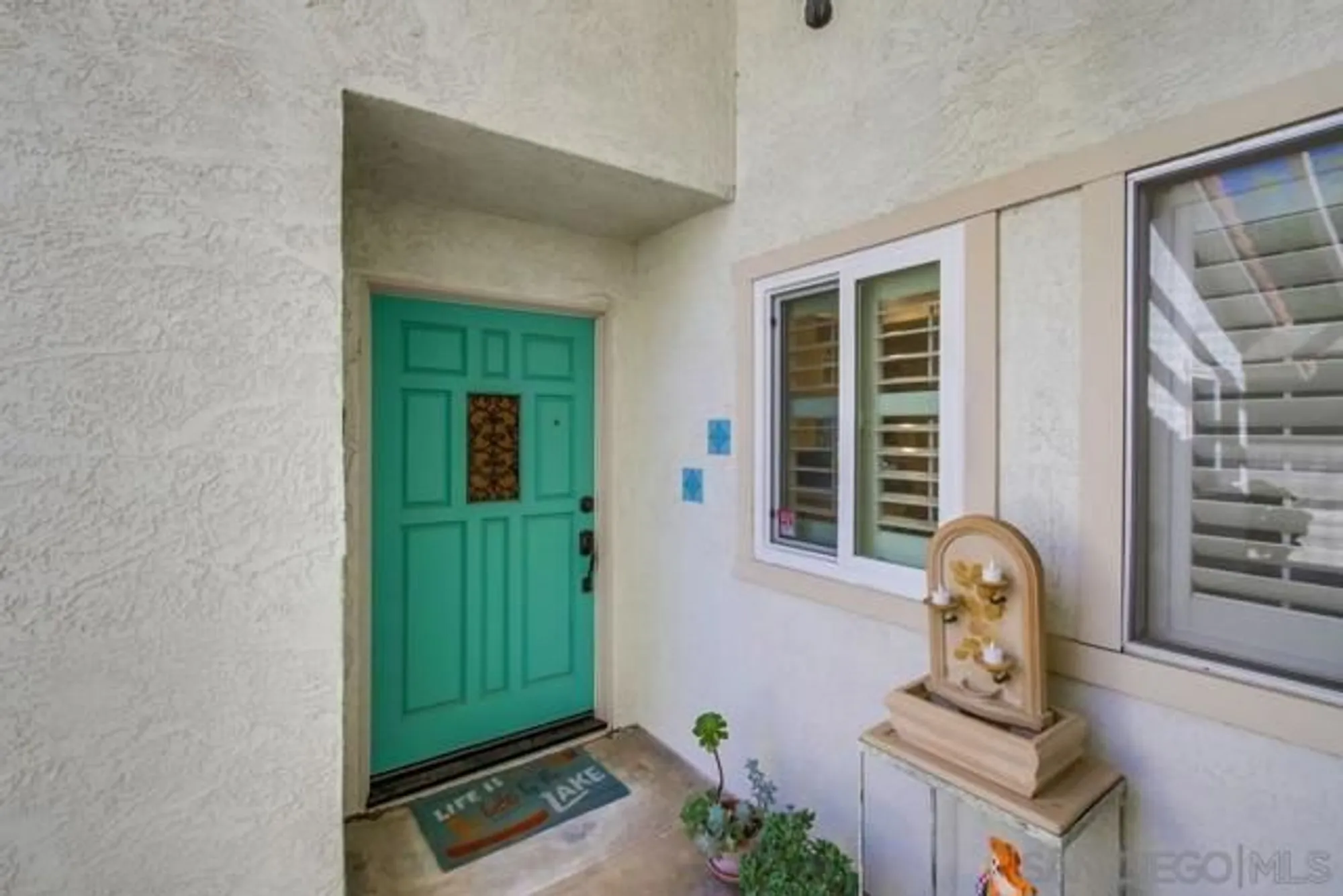 Property Slideshow image 7 of 32 | 1024 la tierra dr, San Marcos, CA, 92078