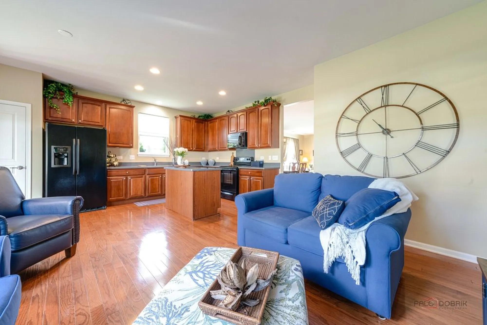 Property Slideshow image 16 of 34 | 3174 comstock ct, Mundelein, IL, 60060