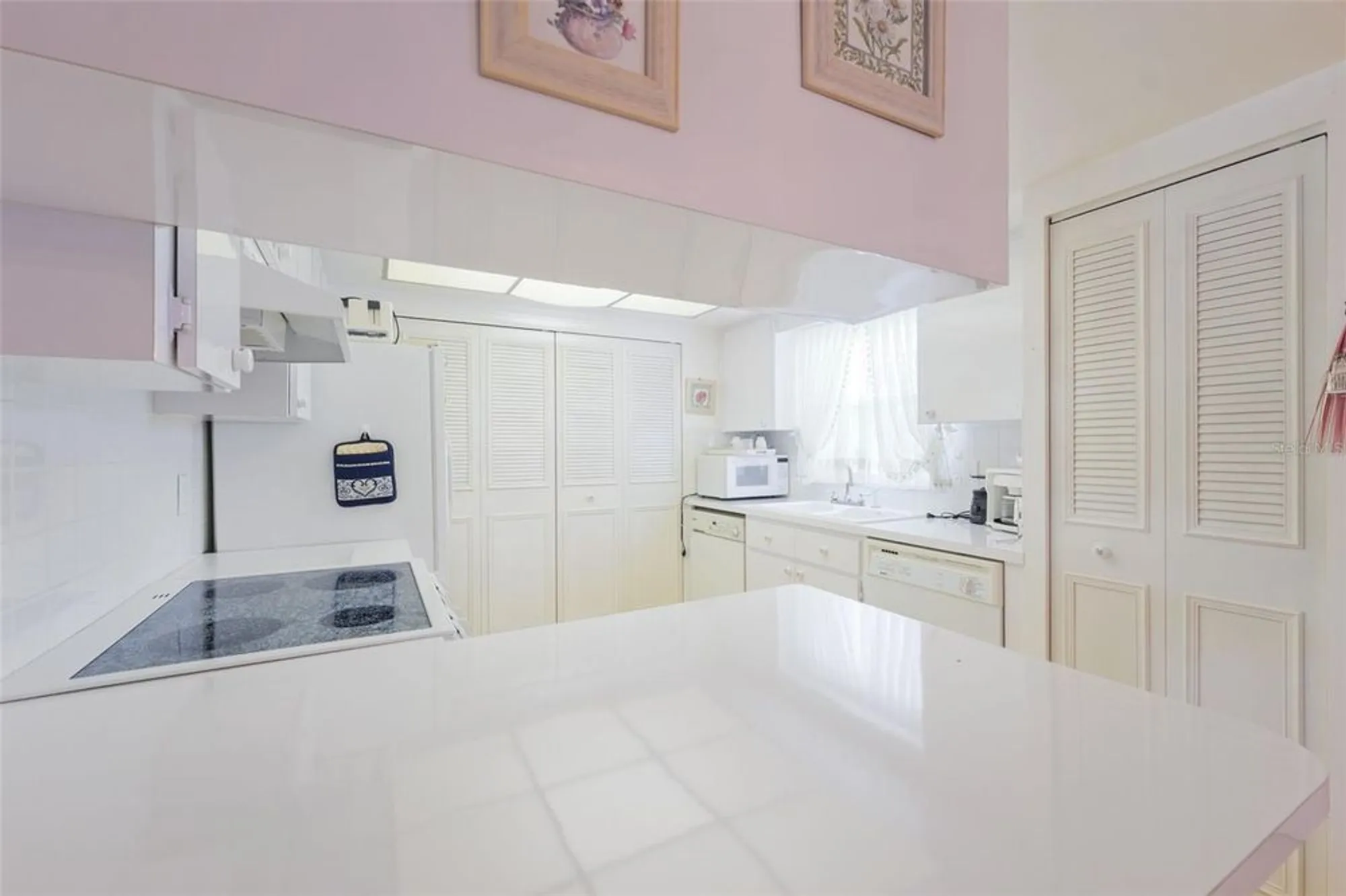 Property Slideshow image 7 of 38 | 1250 s pinellas ave 910, Tarpon Springs, FL, 34689