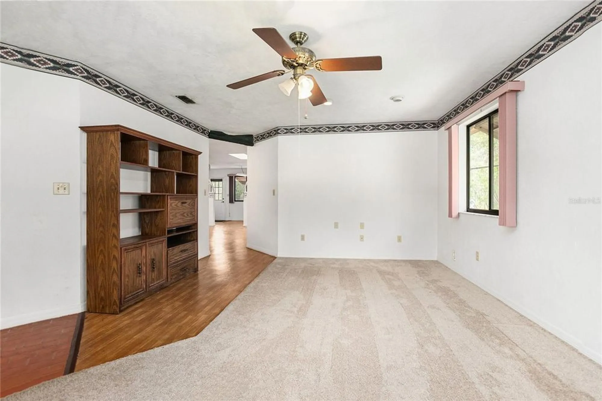 Property Slideshow image 8 of 41 | 71 crooked pine rd, Port Orange, FL, 32128