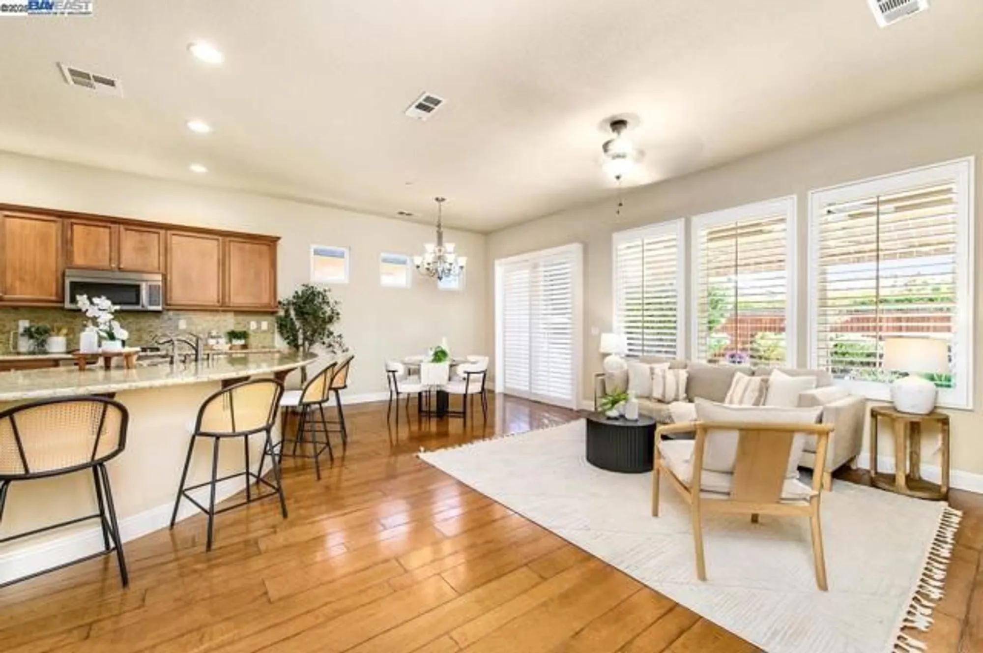 Property Slideshow image 14 of 60 | 1033 malbec ln, Brentwood, CA, 94513