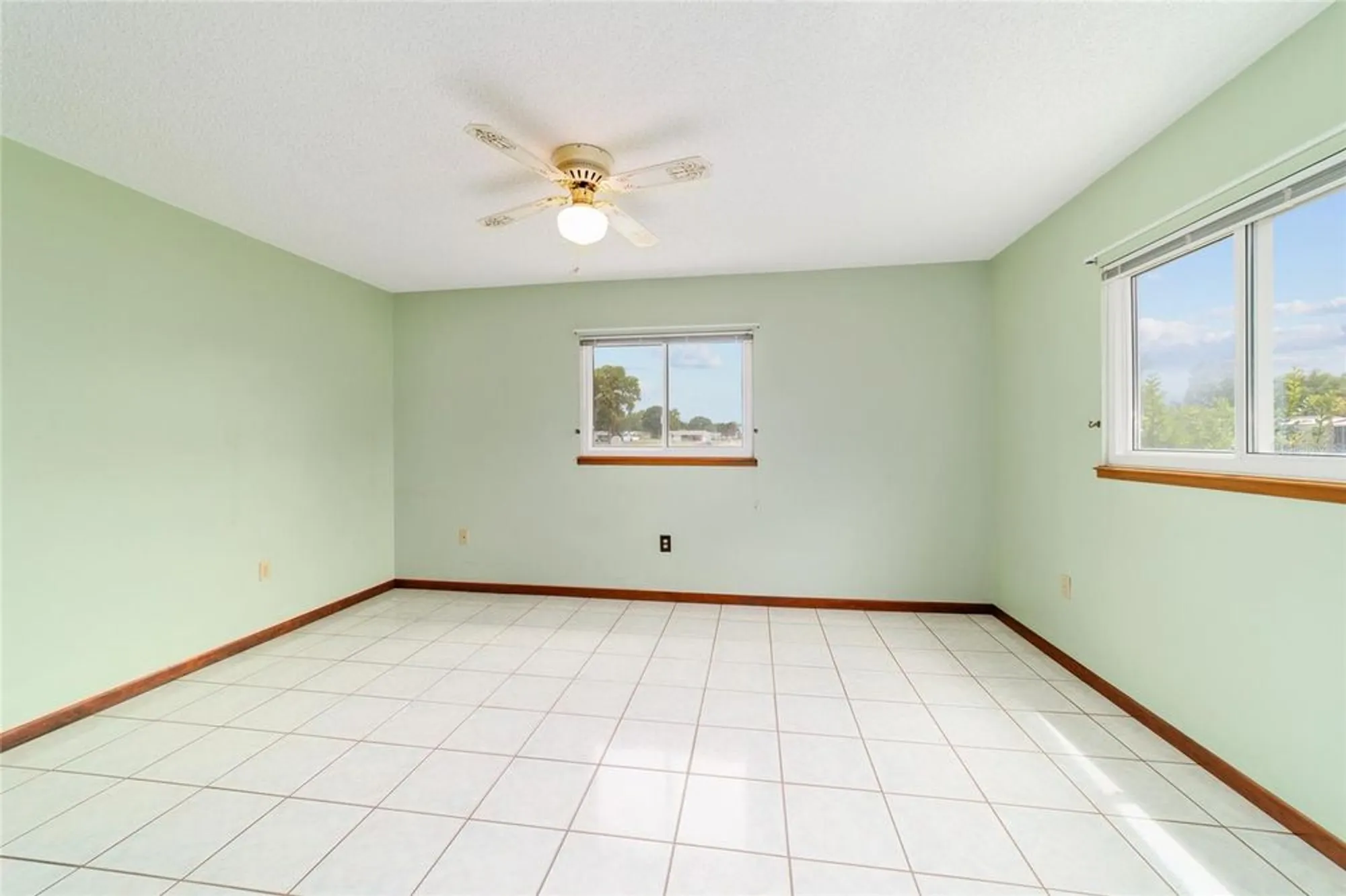 Property Slideshow image 33 of 62 | 9841 sw 102nd pl, Ocala, FL, 34481