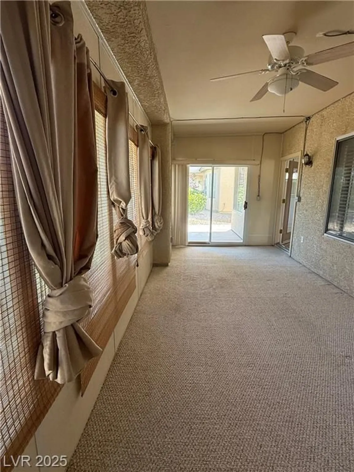 Property Slideshow image 9 of 16 | 2562 downeyville ave, Henderson, NV, 89052