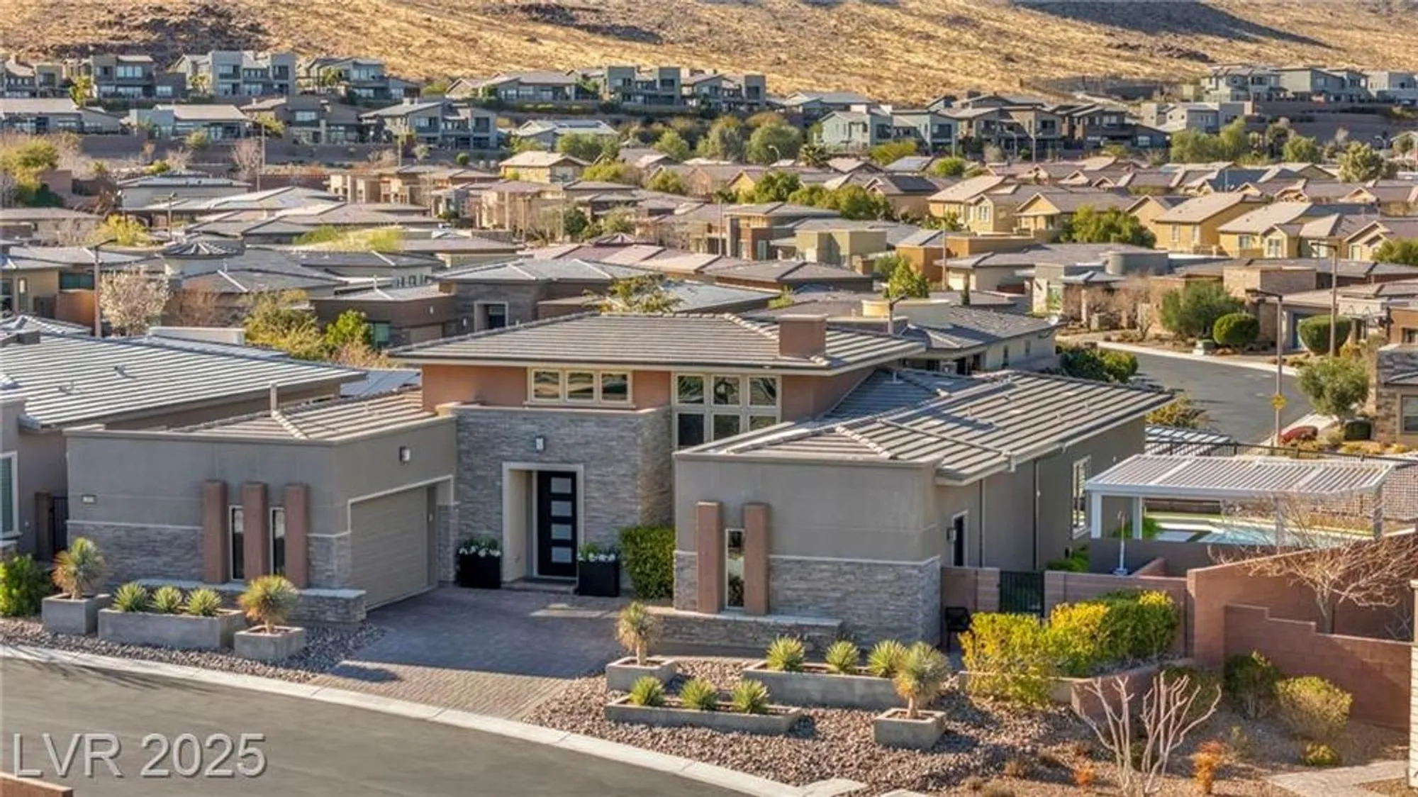 Property Slideshow image 20 of 95 | 10096 amethyst hills st, Las Vegas, NV, 89148