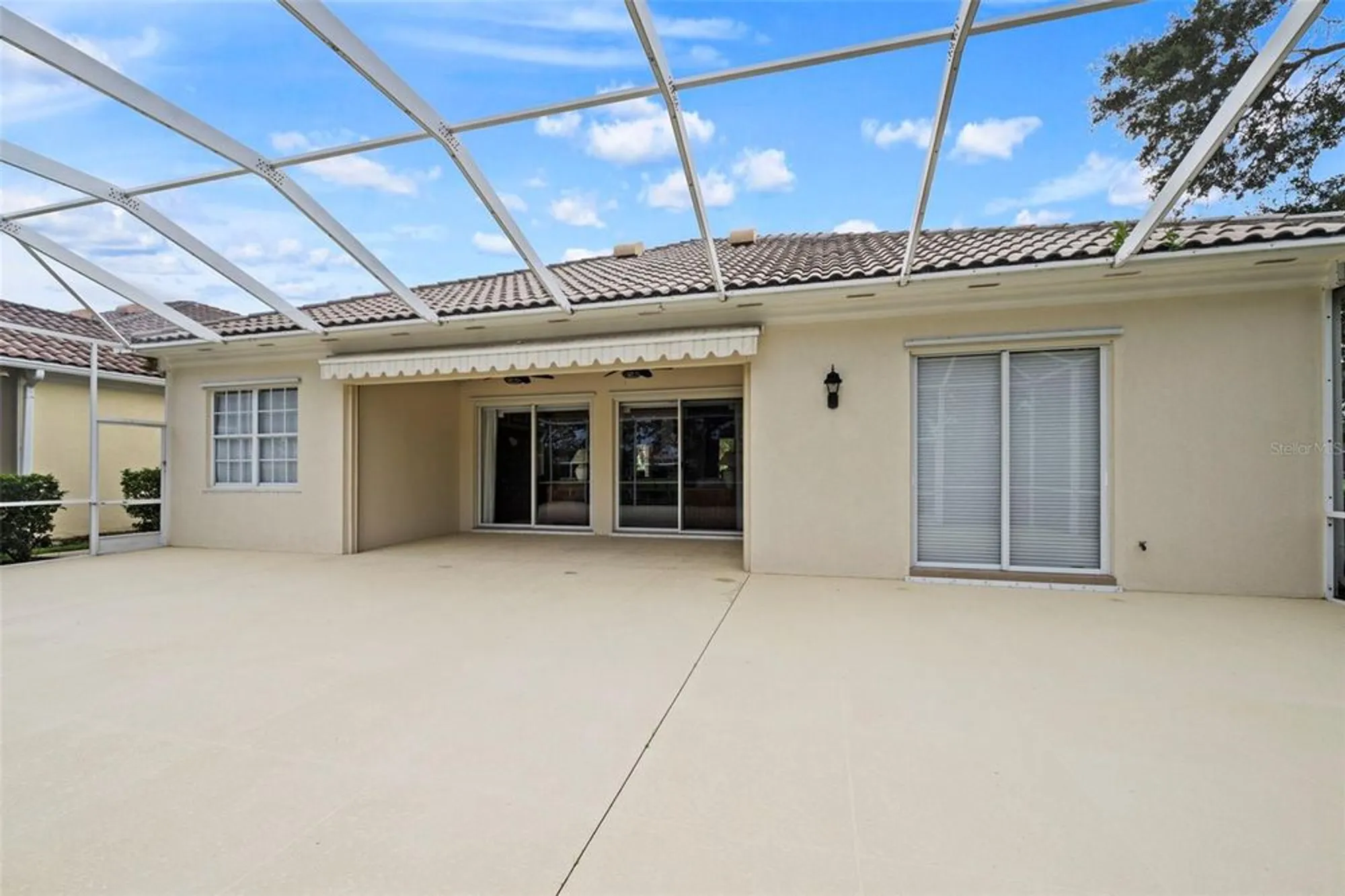 Property Slideshow image 30 of 62 | 5791 girona pl, Sarasota, FL, 34238
