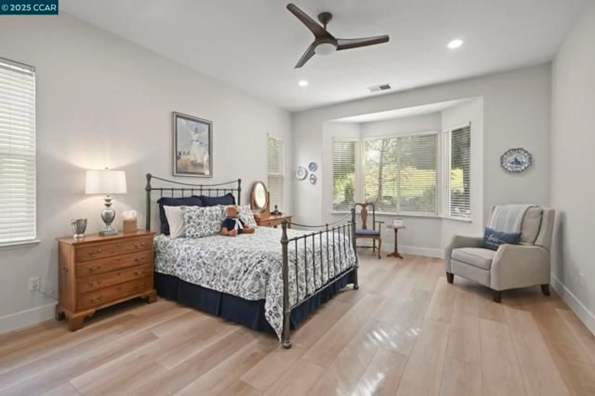 Property Slideshow image 24 of 38 | 346 gladstone dr, Brentwood, CA, 94513