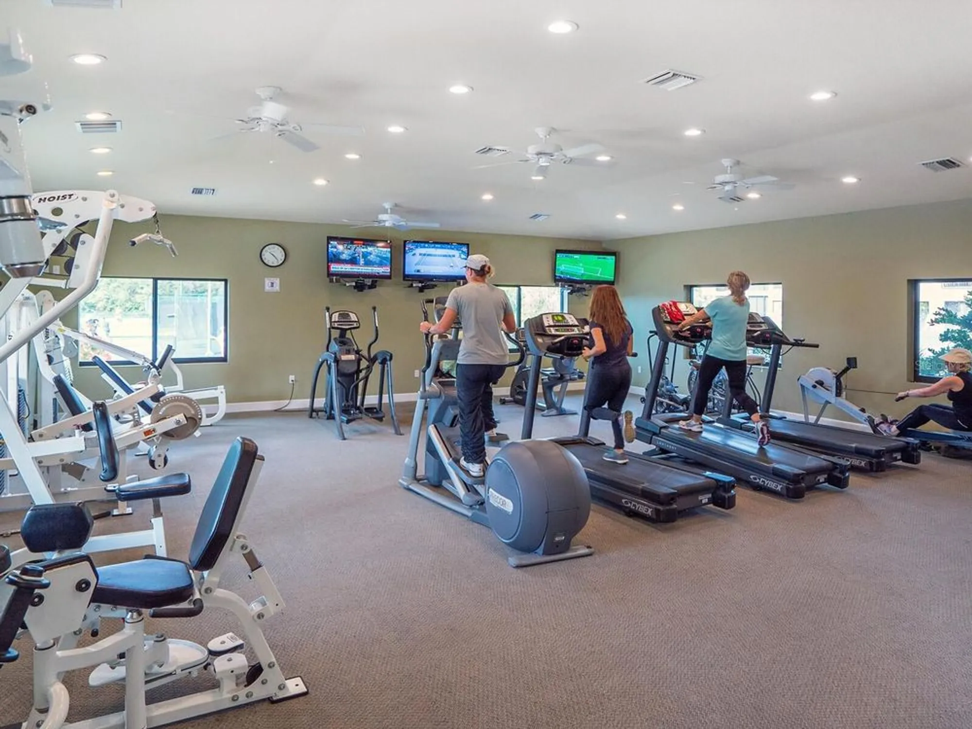 Property Slideshow image 33 of 38 | 5440 eagles point cir 405, Sarasota, FL, 34231