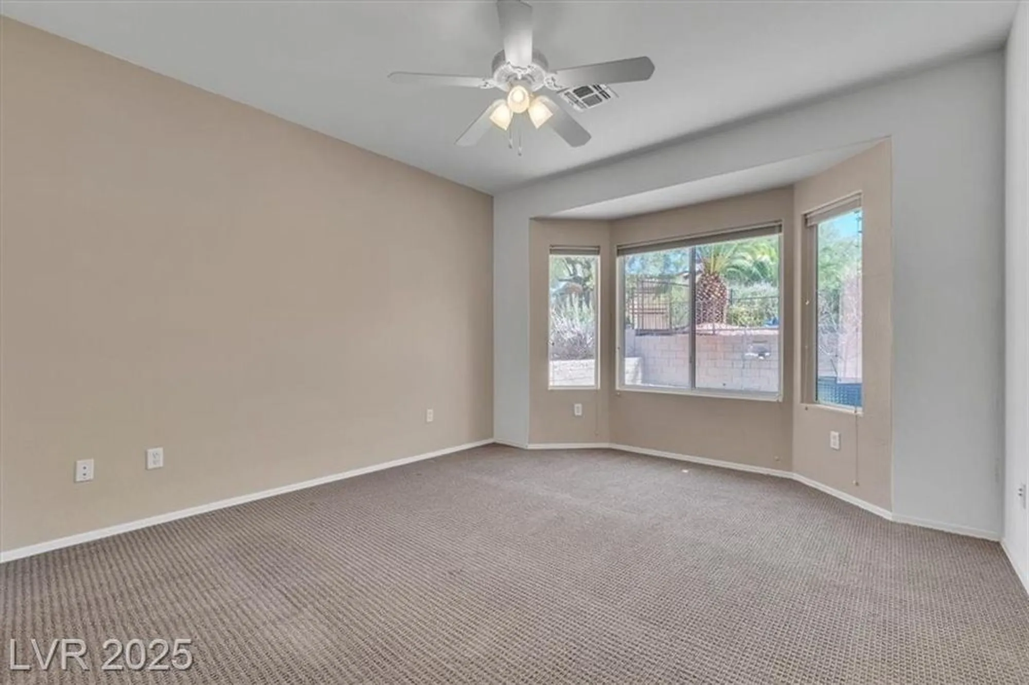 Property Slideshow image 17 of 36 | 2134 colvin run dr, Henderson, NV, 89052