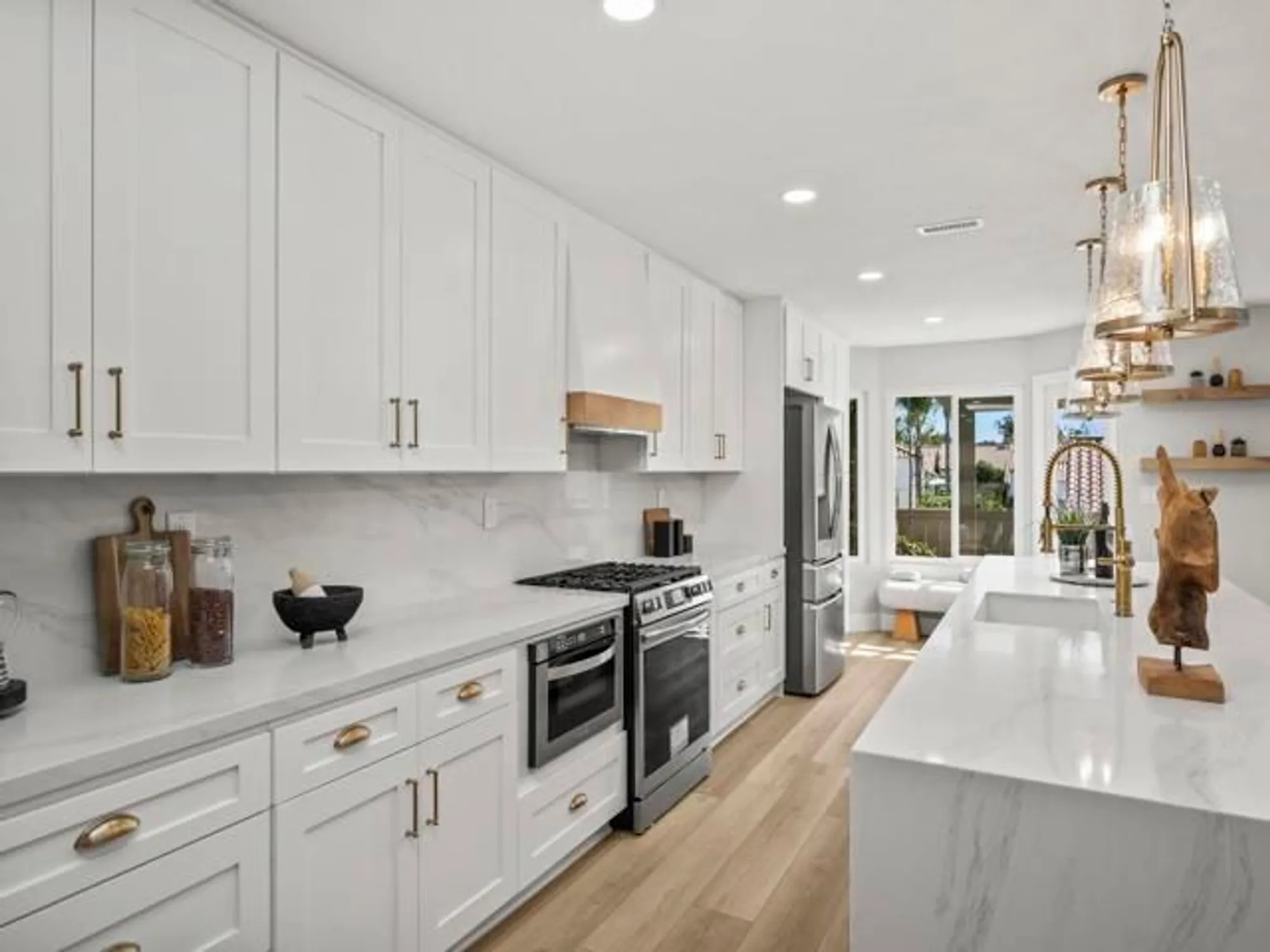 Property Slideshow image 4 of 48 | 4767 miletus way, Oceanside, CA, 92056