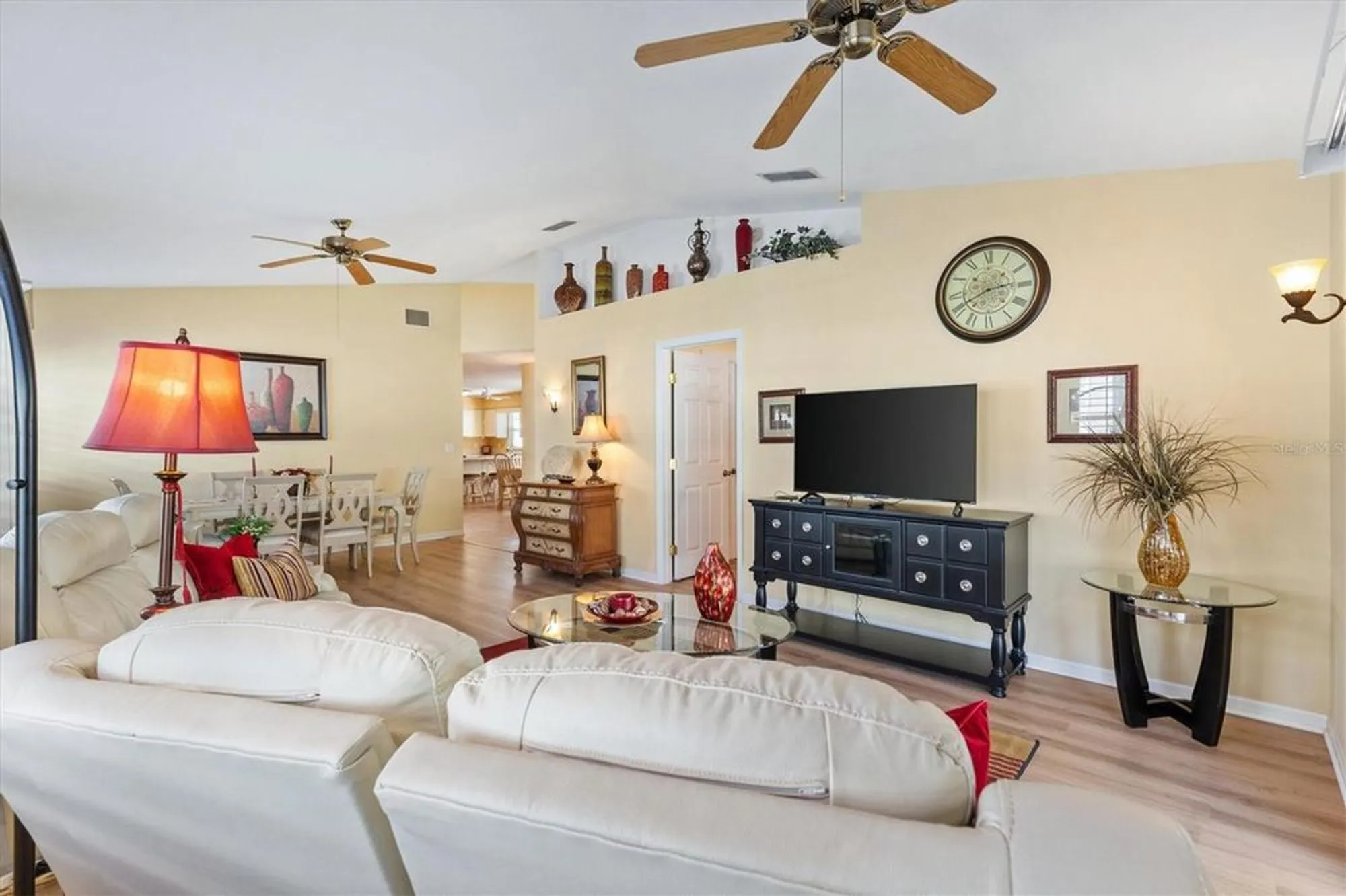 Property Slideshow image 8 of 35 | 10035 se 175th st, Summerfield, FL, 34491