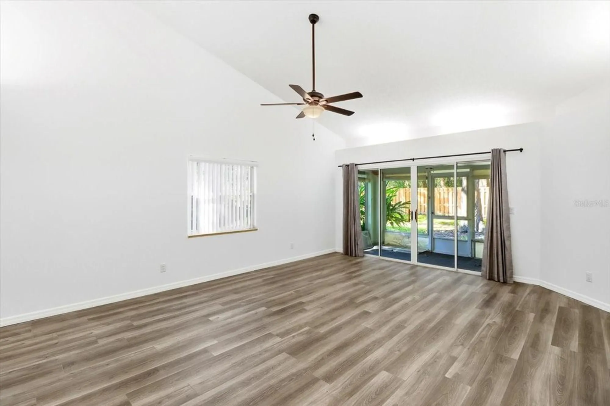 Property Slideshow image 19 of 48 | 809 inverie dr, Inverness, FL, 34453