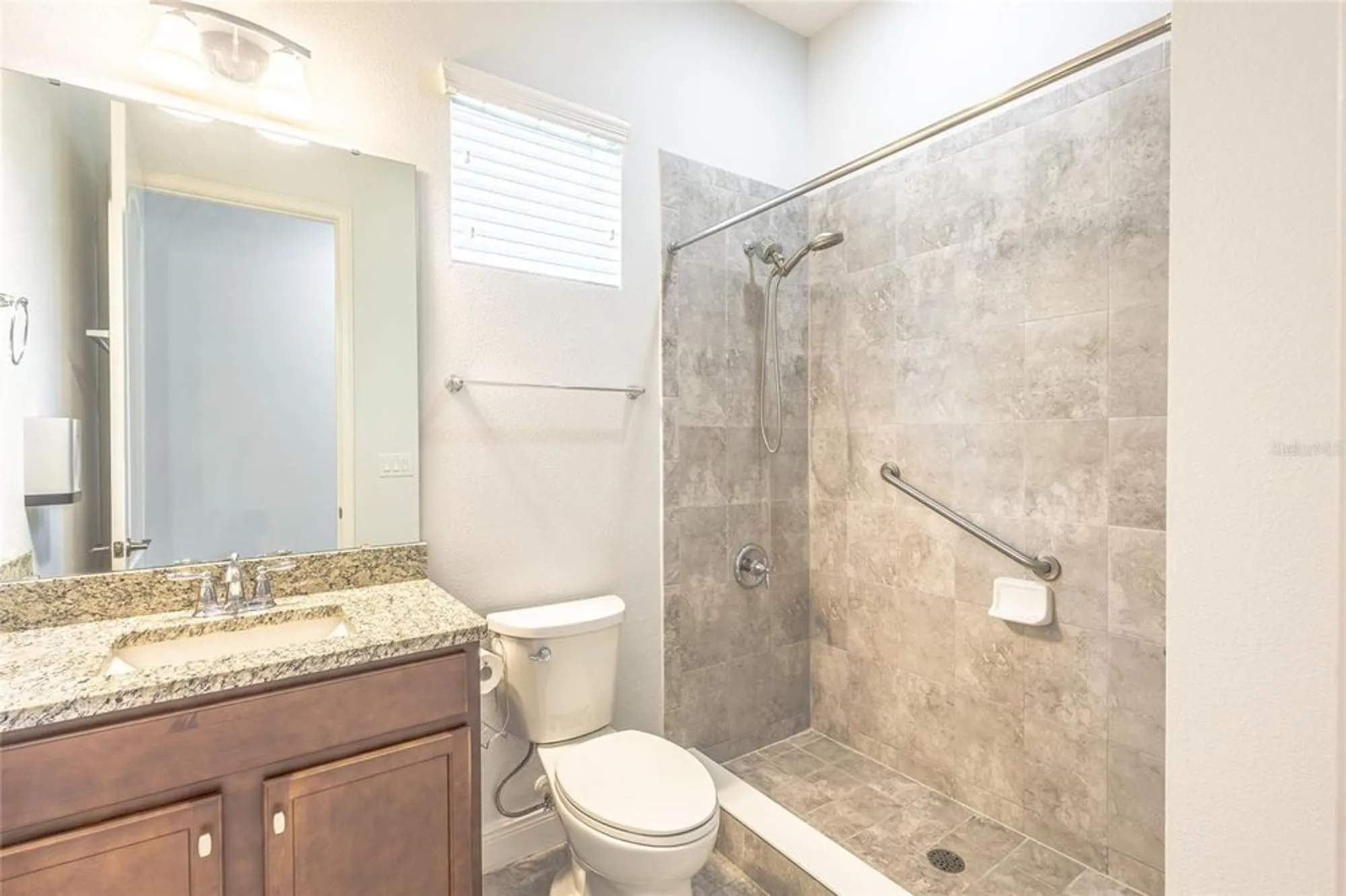 Property Slideshow image 11 of 74 | 2460 promenade dr, Saint Cloud, FL, 34772