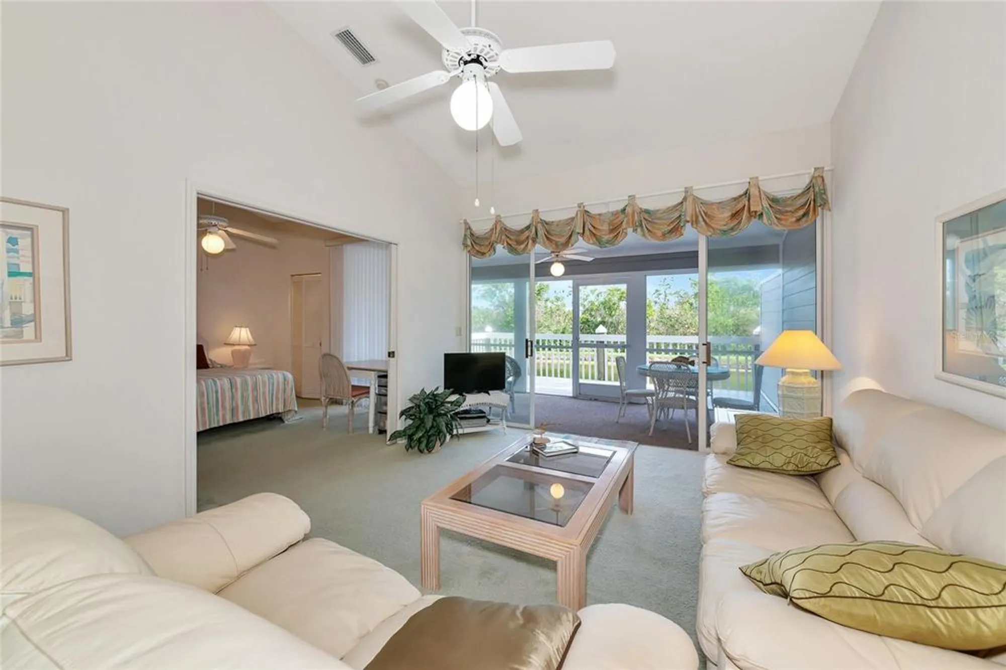 Property Slideshow image 12 of 62 | 1316 perico point cir, Bradenton, FL, 34209