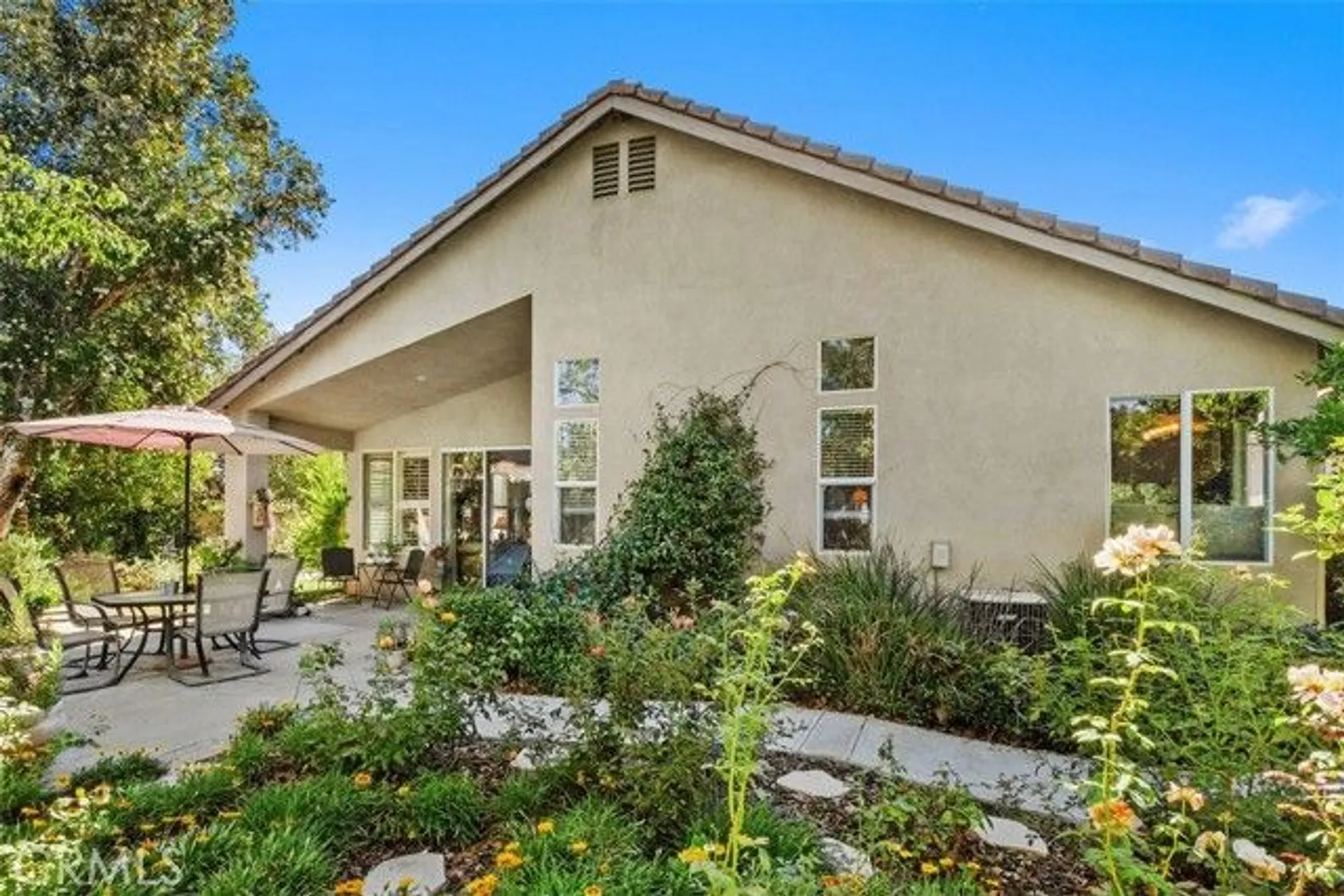 Property Slideshow image 20 of 50 | 29438 bentcreek ct, Menifee, CA, 92584