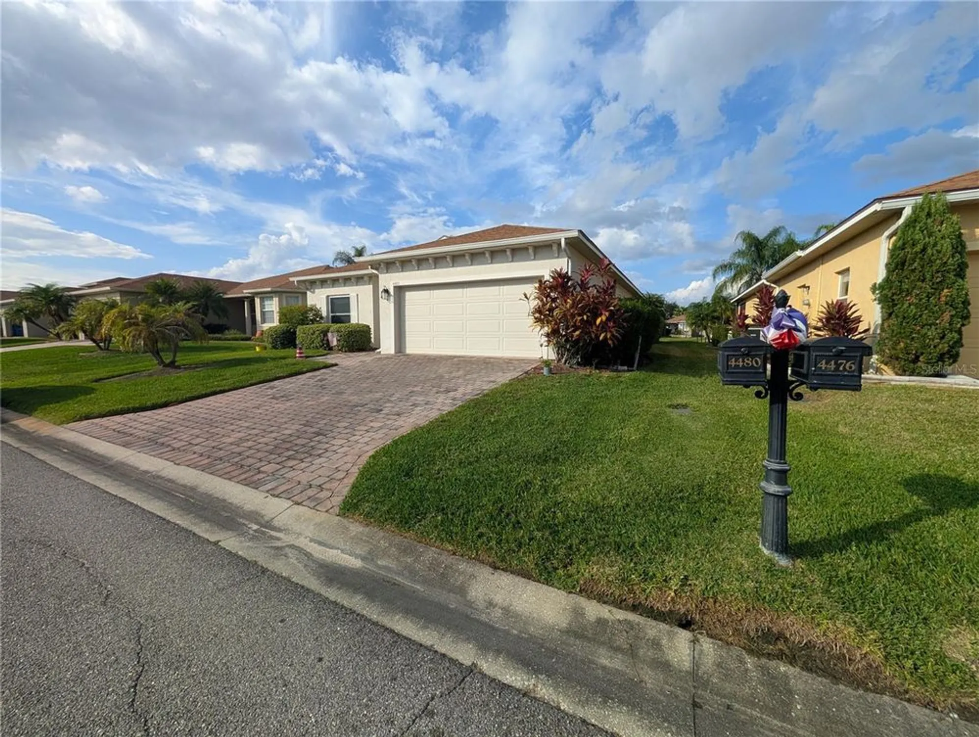 Property Slideshow image 3 of 62 | 4480 strathmore dr, Lake Wales, FL, 33859