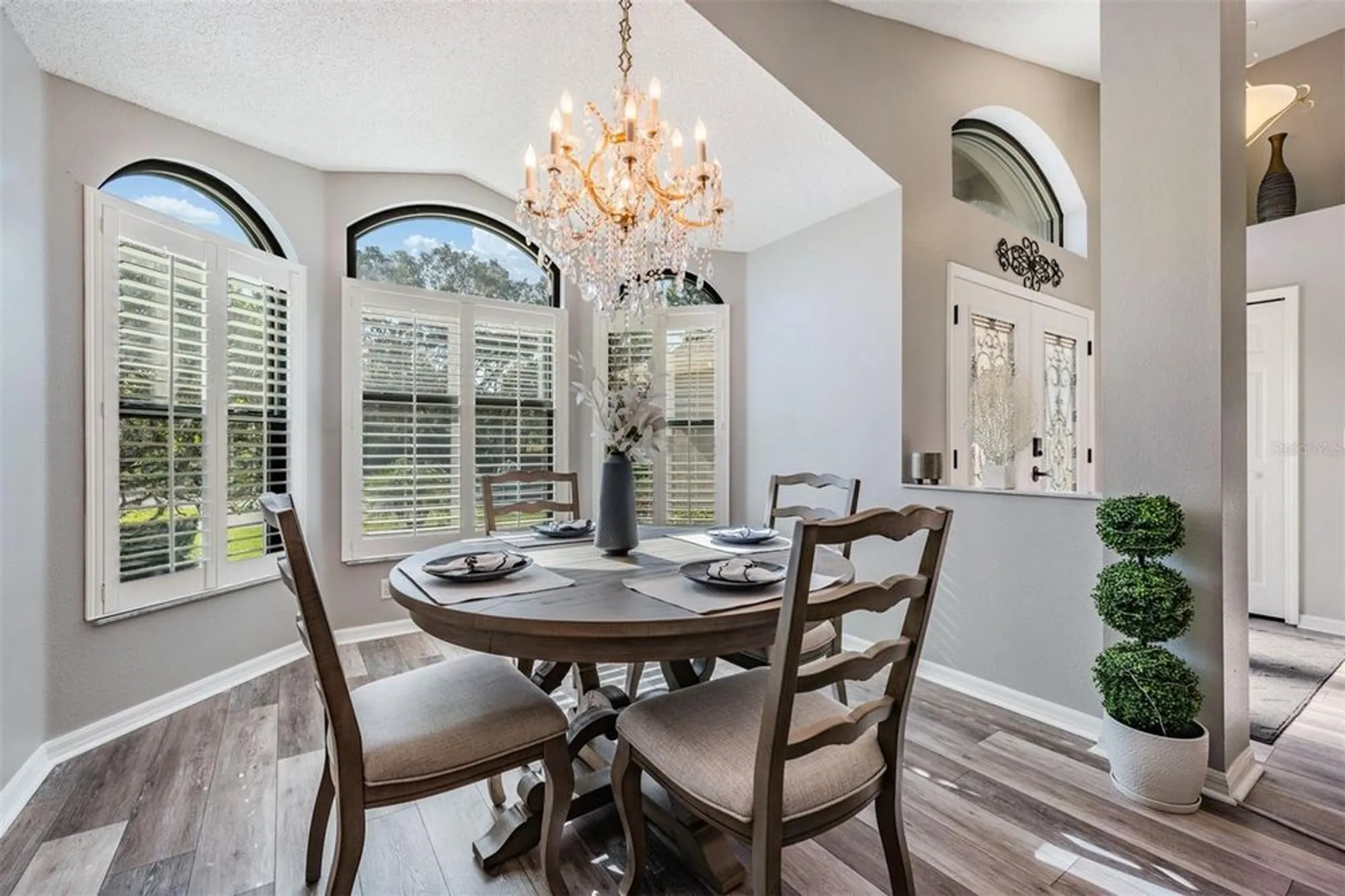 Property Slideshow image 13 of 57 | 525 bent oak ct, Spring Hill, FL, 34609
