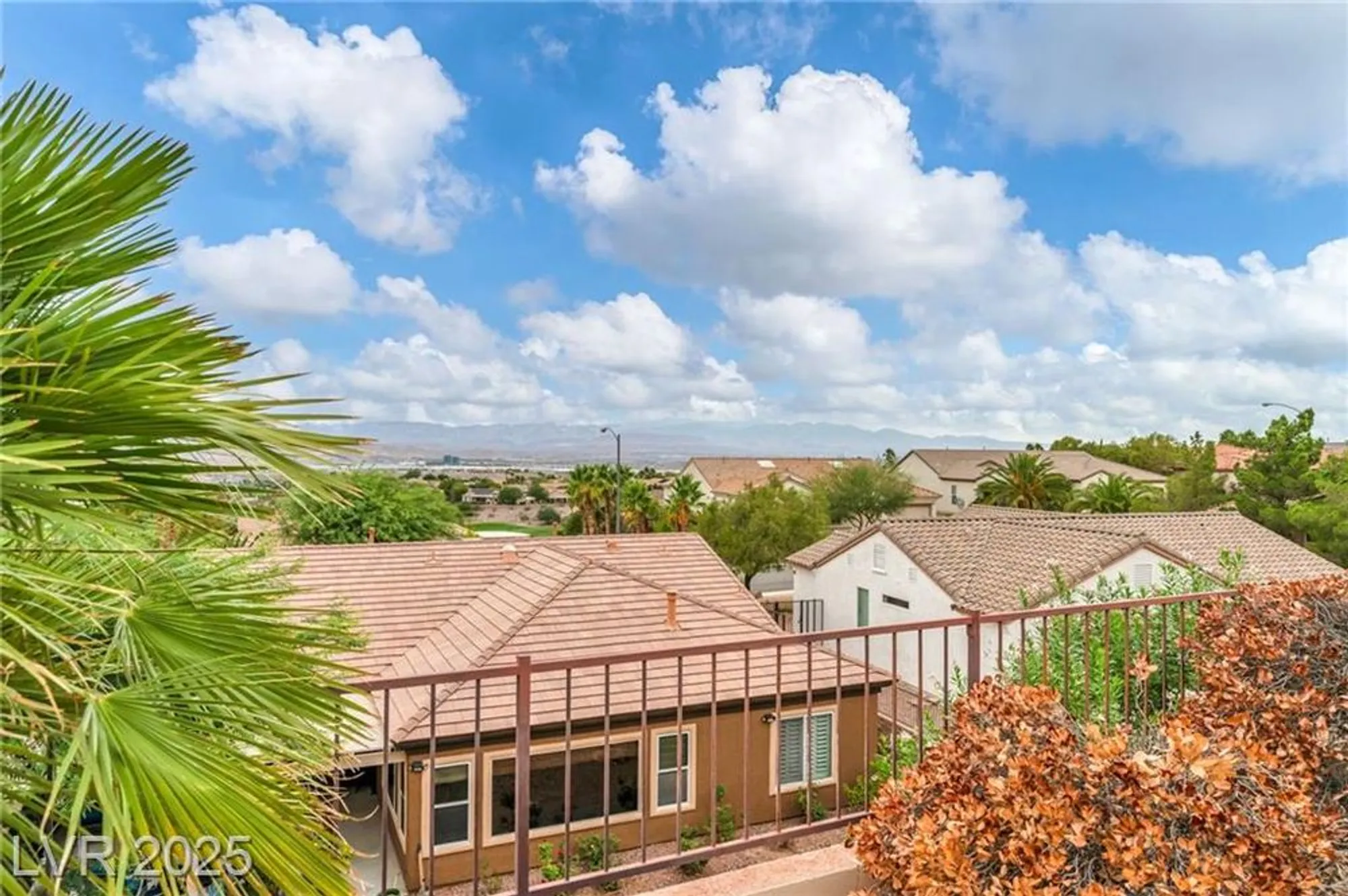 Property Slideshow image 8 of 41 | 2189 magnolia pond ct, Henderson, NV, 89052