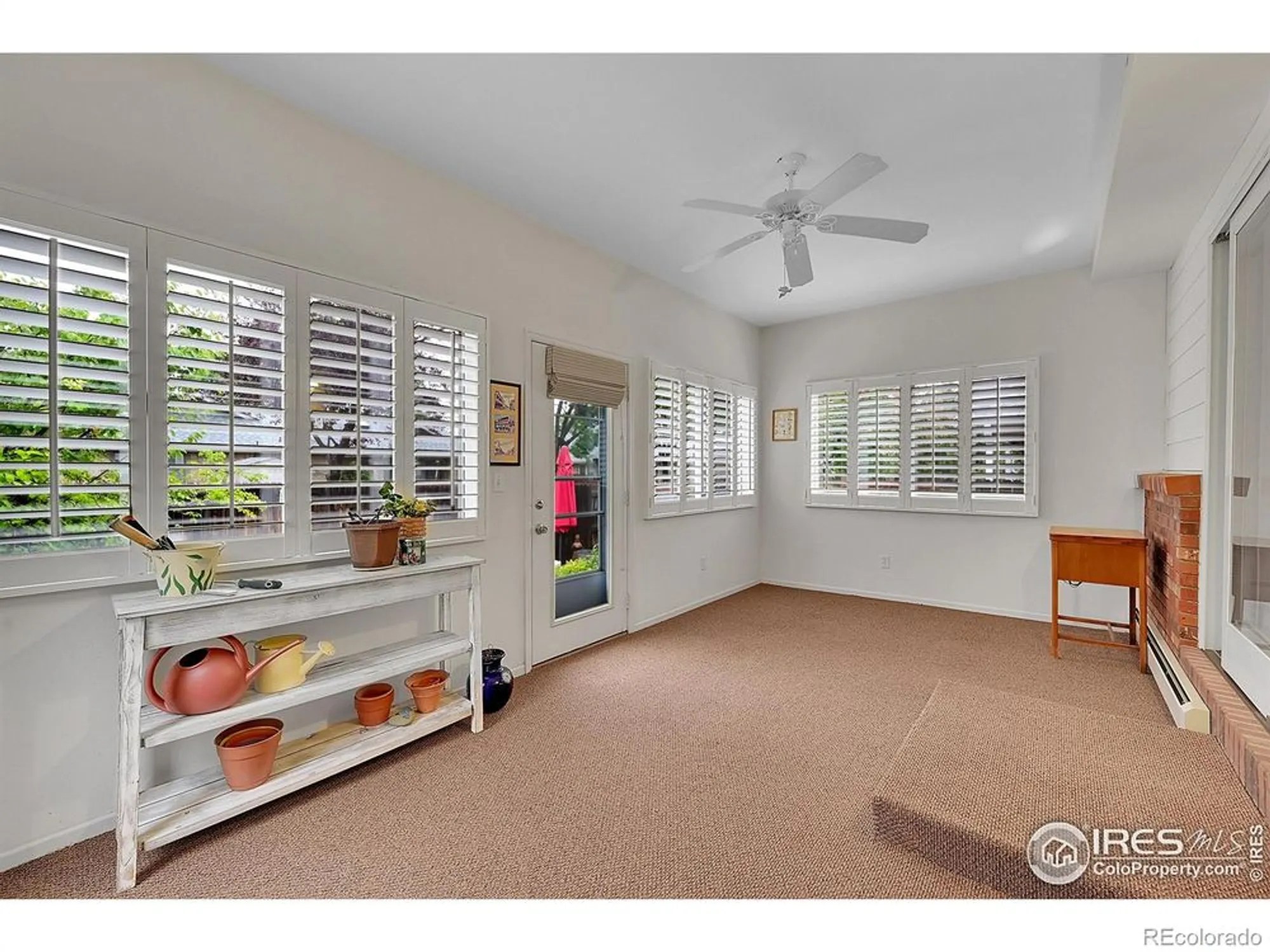 Property Slideshow image 9 of 17 | 1626 tulip ct, Longmont, CO, 80501