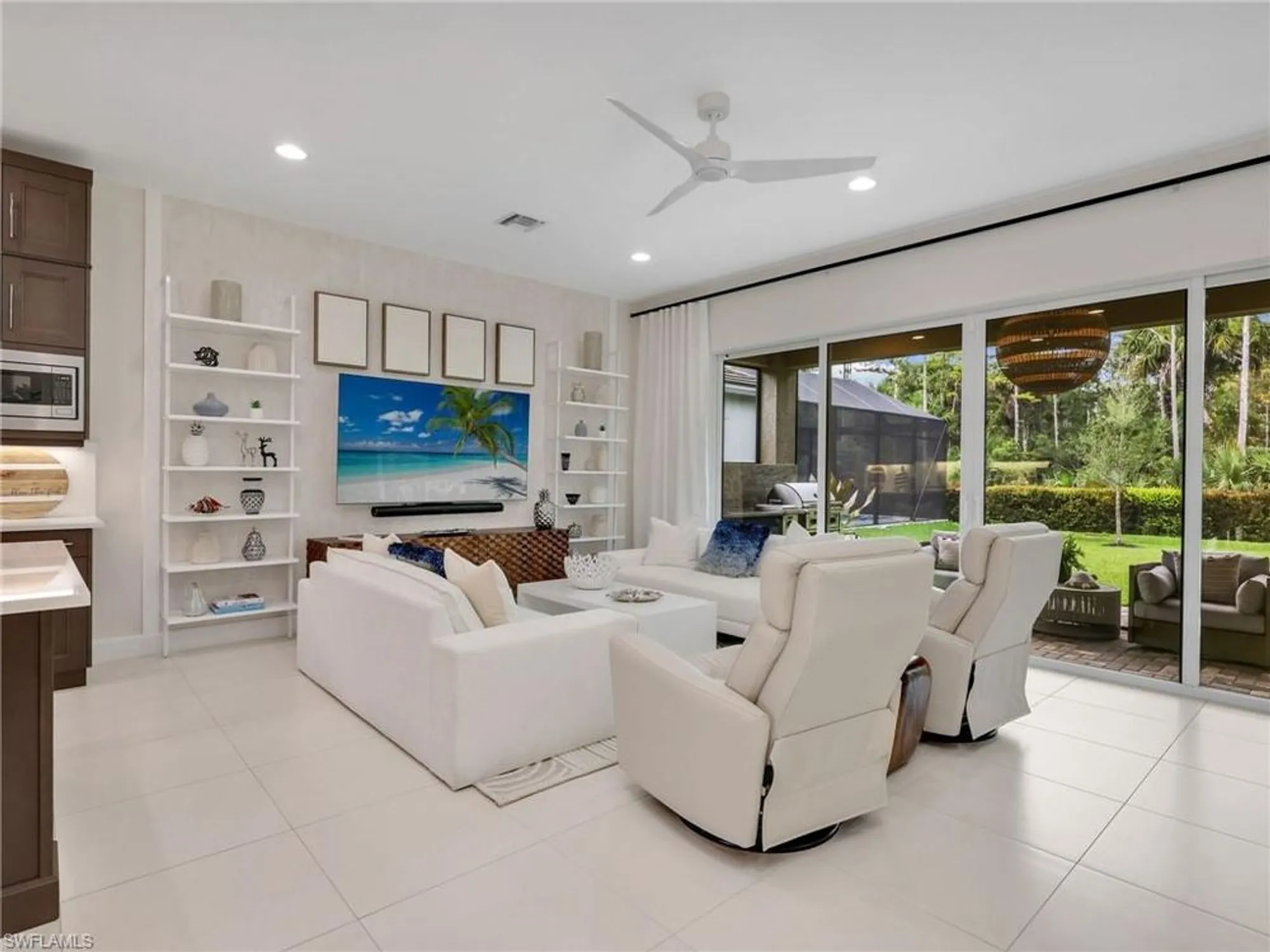 Property Slideshow image 18 of 49 | 11265 daphne ct, Naples, FL, 34120