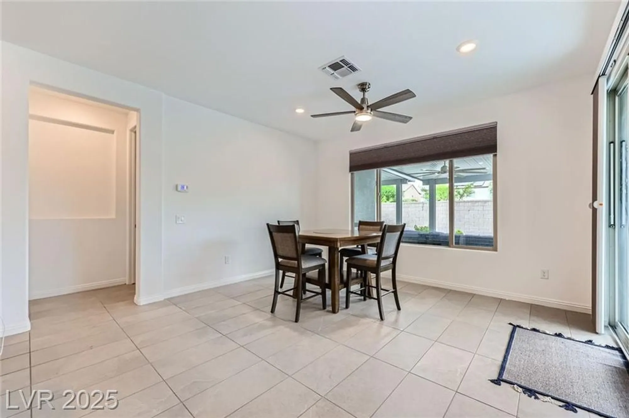 Property Slideshow image 12 of 28 | 6519 summershade st, North Las Vegas, NV, 89086
