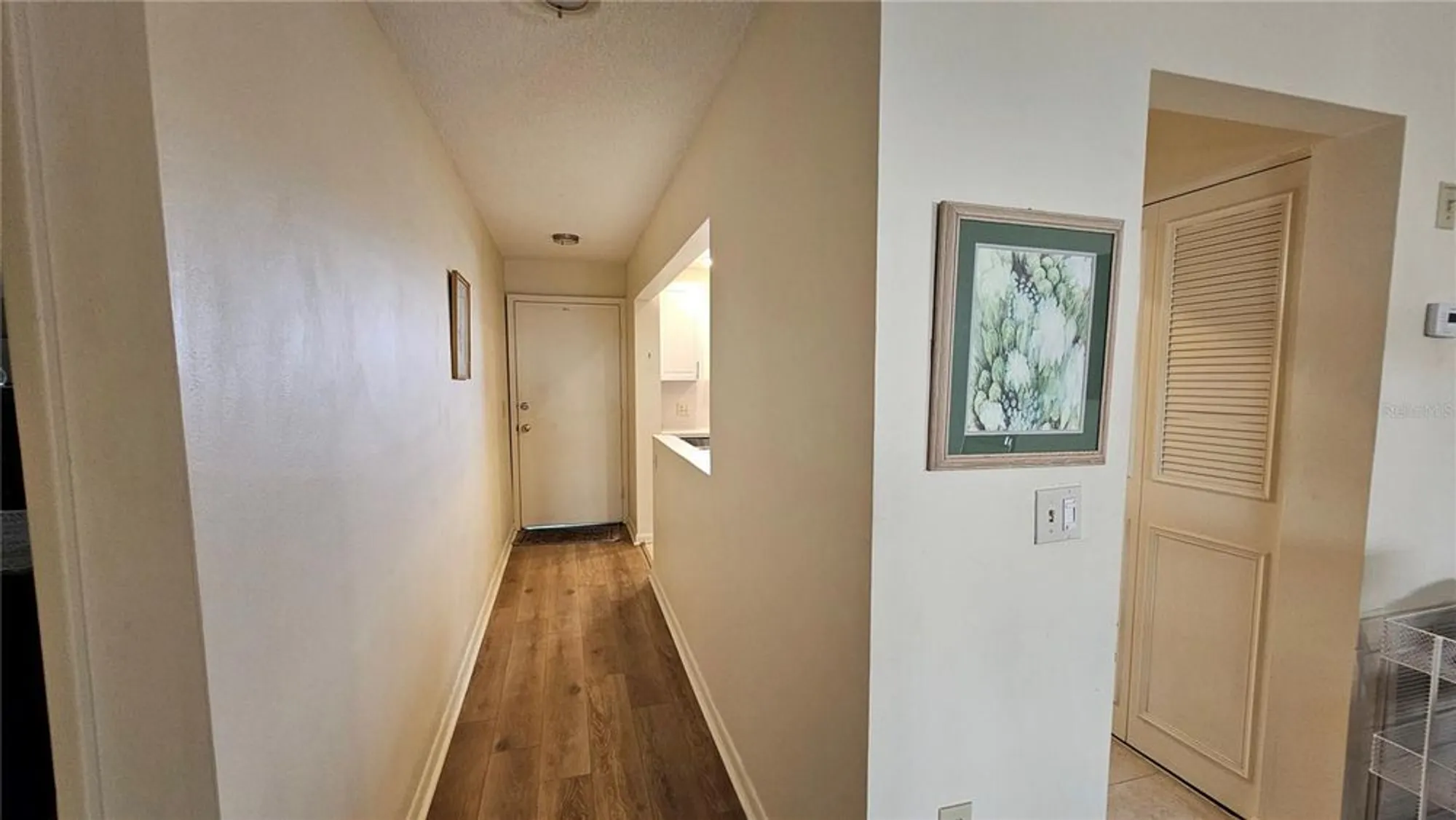 Property Slideshow image 4 of 43 | 2960 59th st 202, Gulfport, FL, 33707