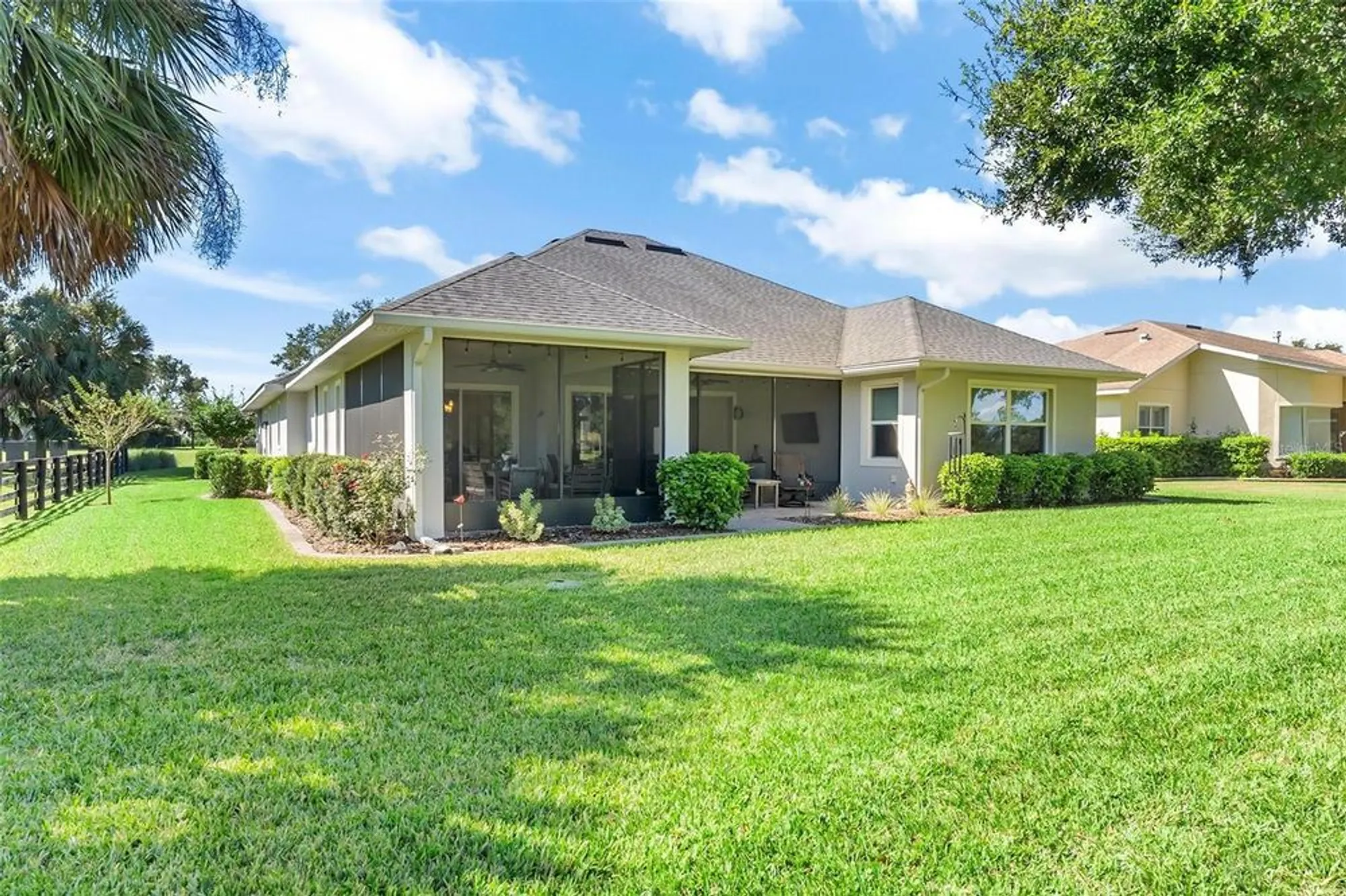 Property Slideshow image 45 of 56 | 5066 greens dr, Lady Lake, FL, 32159