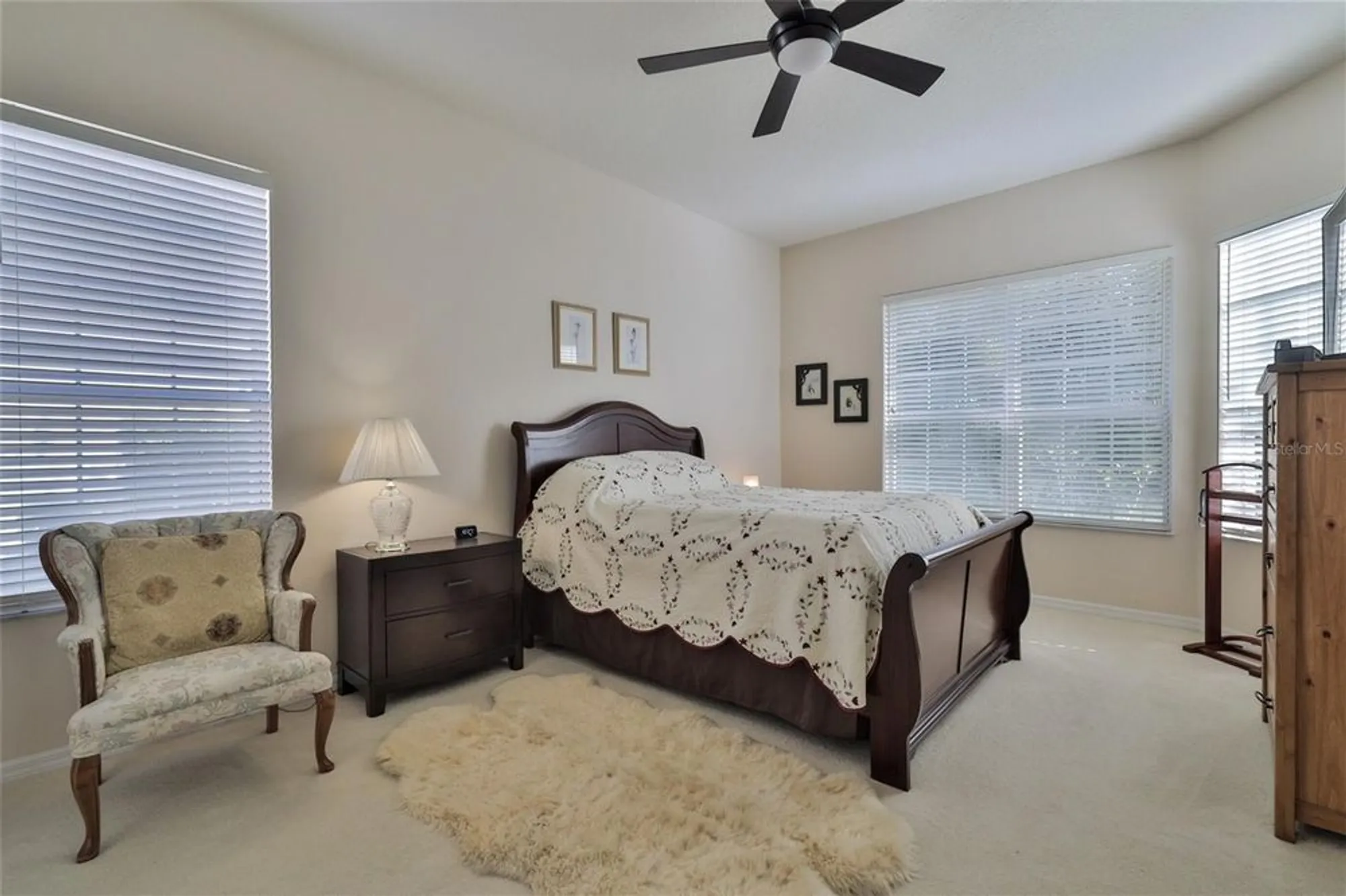 Property Slideshow image 10 of 34 | 3341 glenshane way, Ormond Beach, FL, 32174